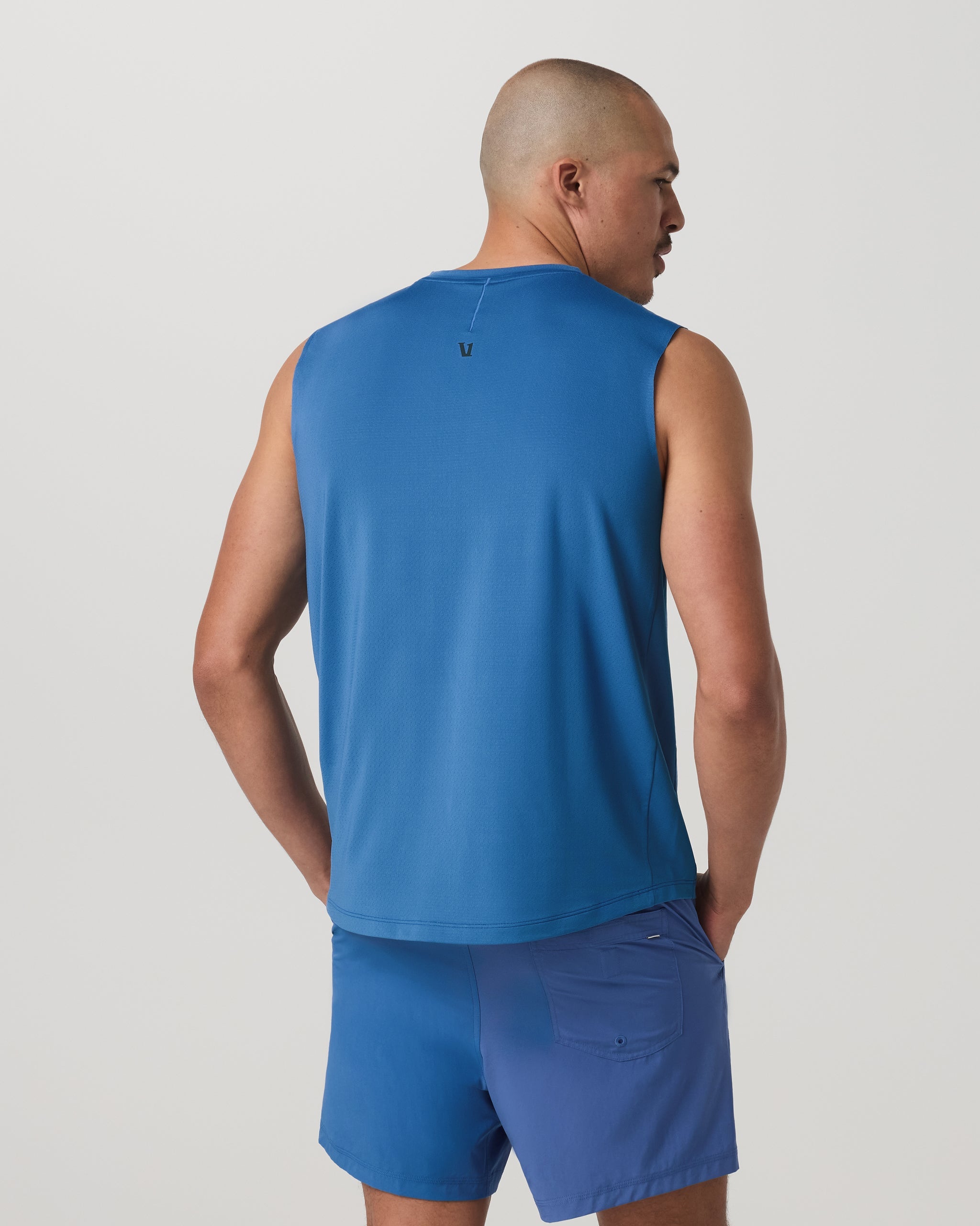 Vuori Sleeveless Viewpoint Muscle Tank 20