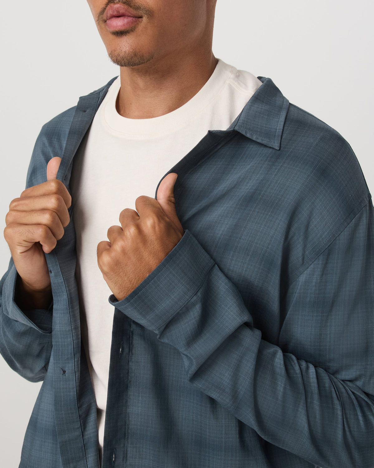 Vuori Long Sleeve Plaid Button Down Shirt