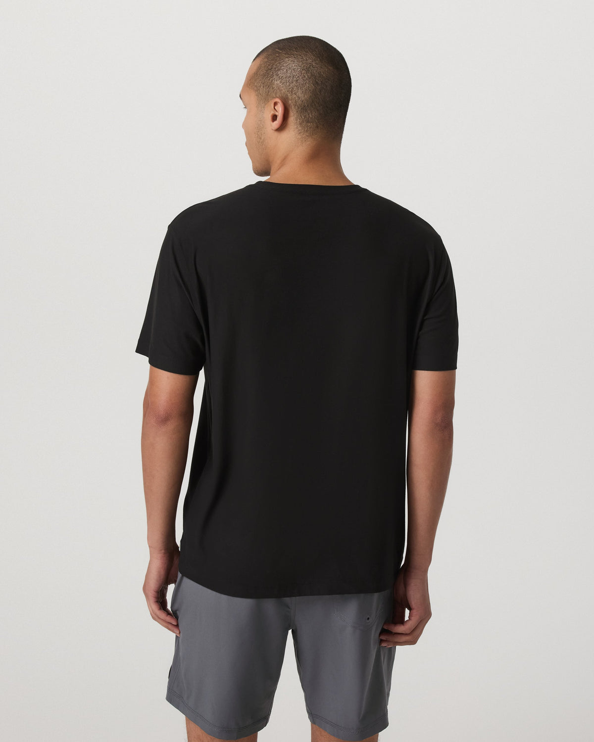 Vuori Short Sleeve Strato Tech Tee Relaxed Fit