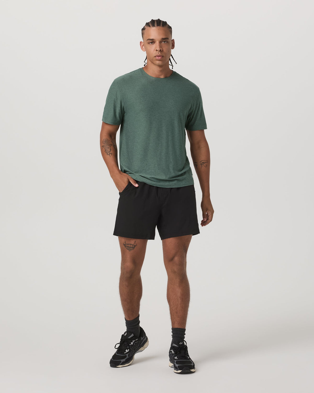 Vuori Short Sleeve Strato Tech Tee Relaxed Fit