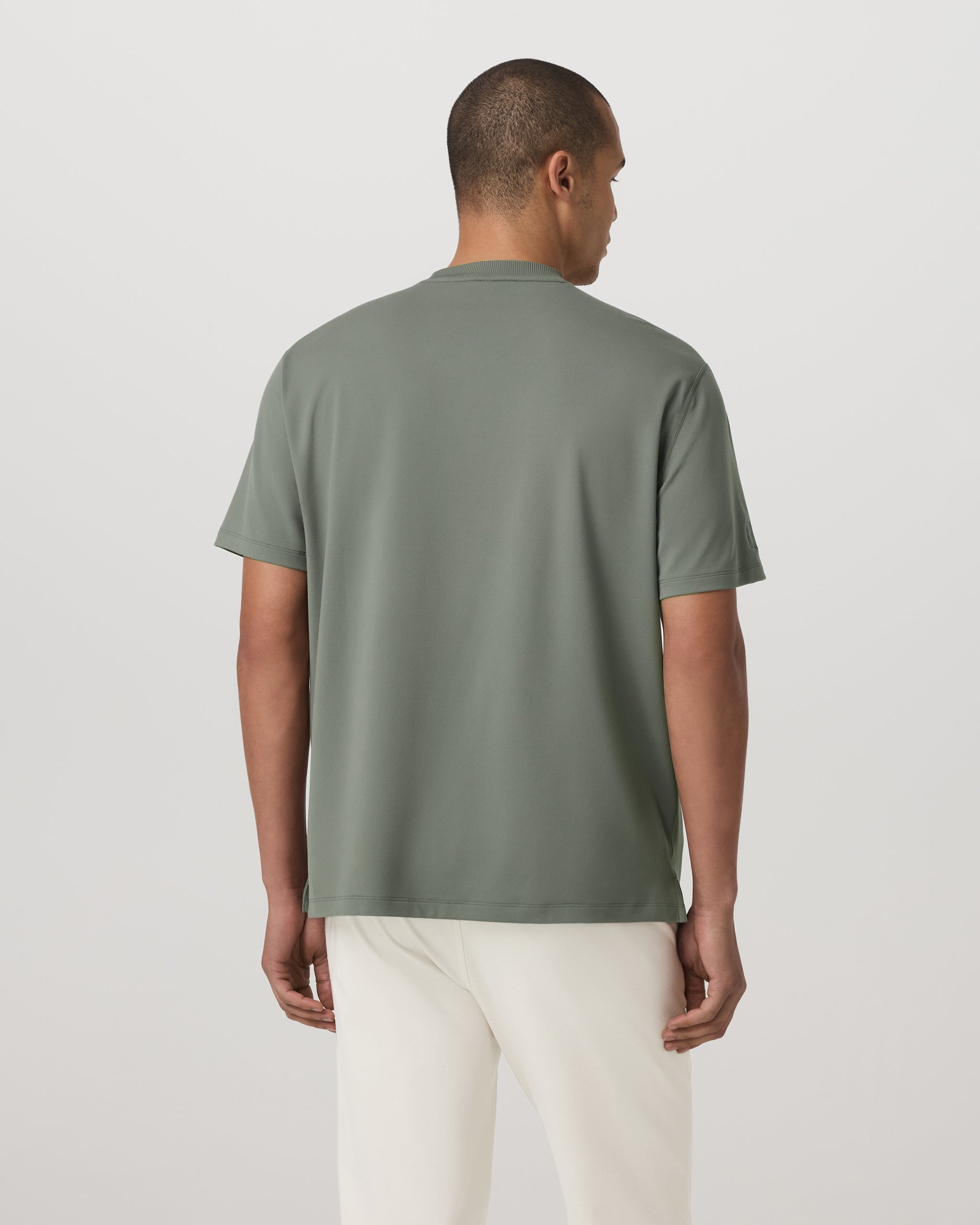 Vuori Short Sleeve Ponto Pocket Tee Relaxed Fit