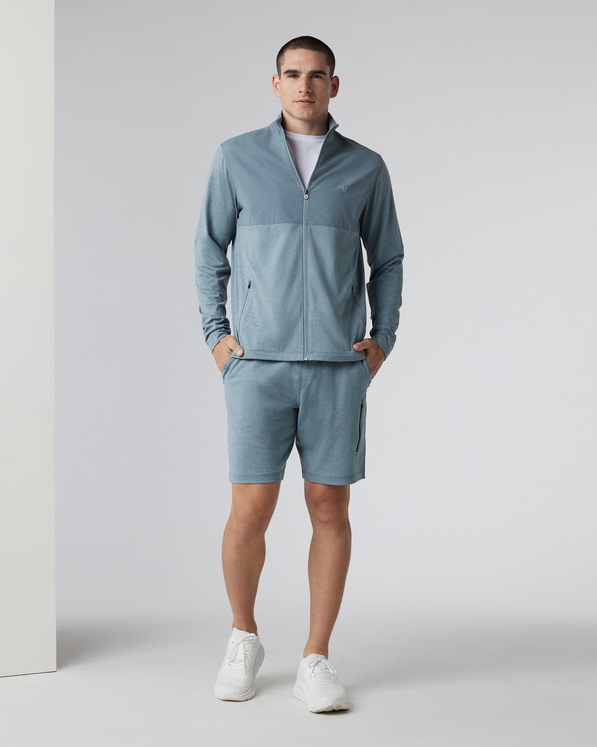 Vuori Sunday Performance Short 8