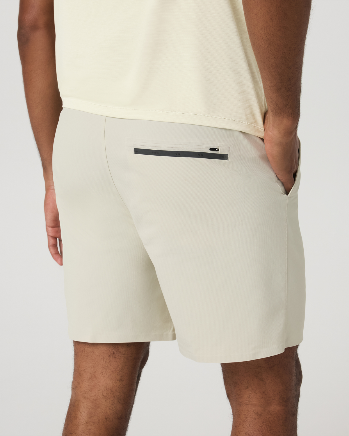 Vuori Grafton Short Unlined 7