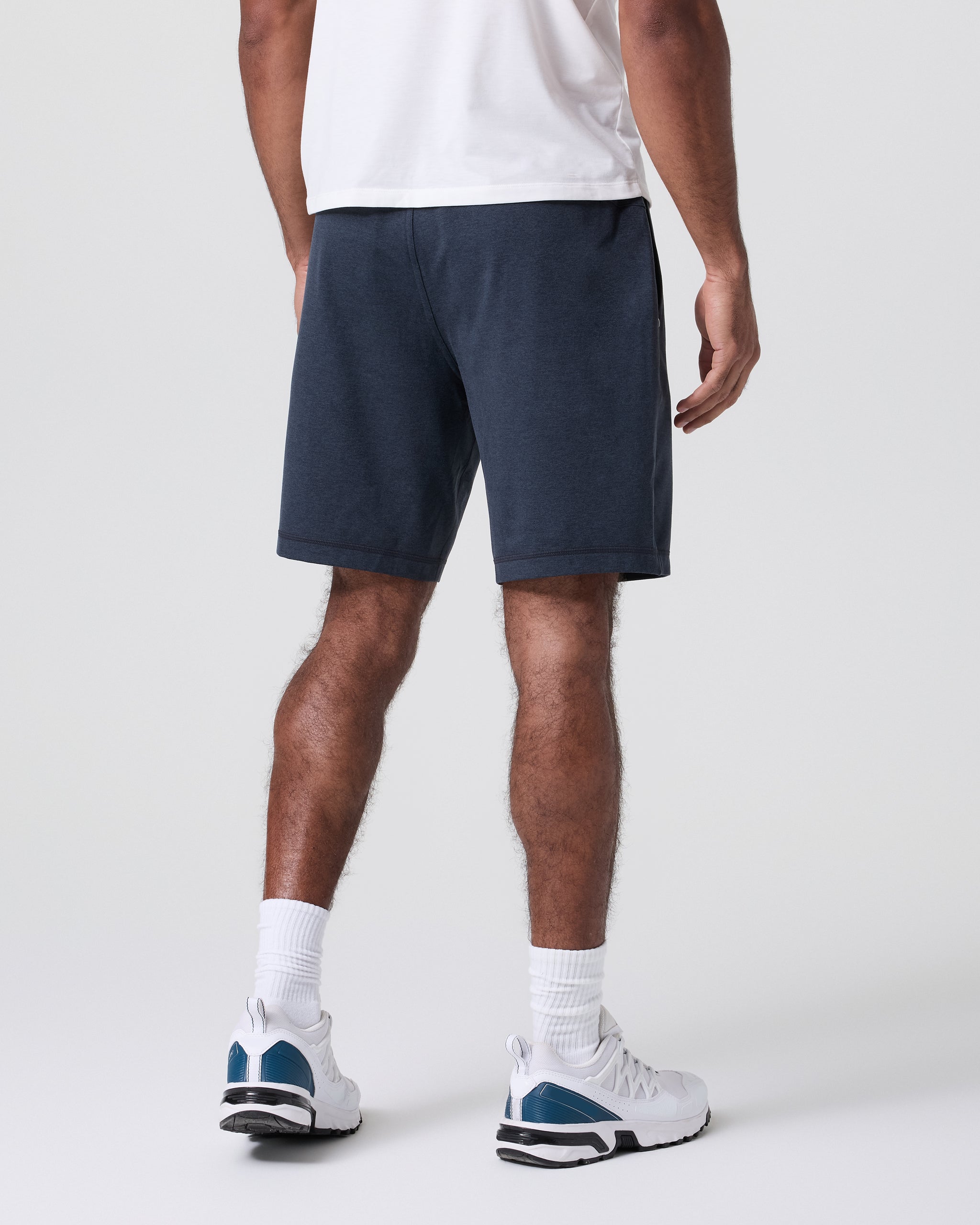 Vuori Coronado Short 8