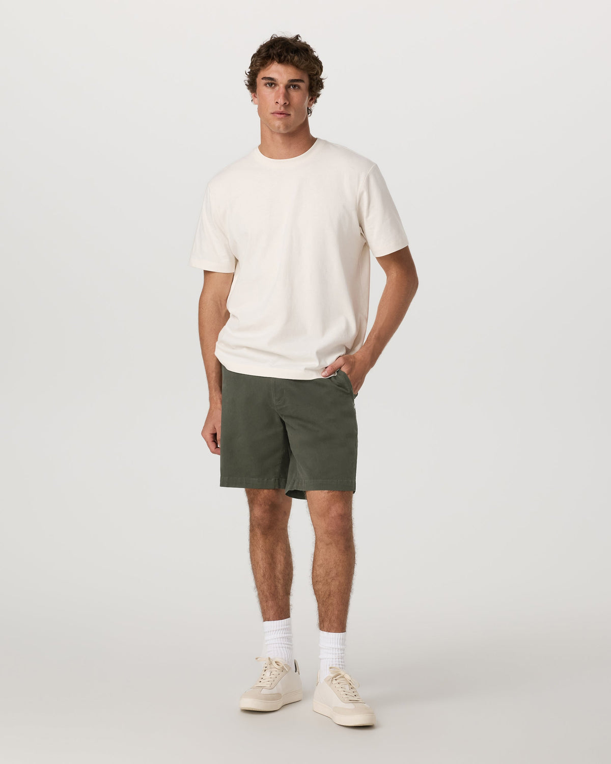 Vuori Fletcher Chino Short 8