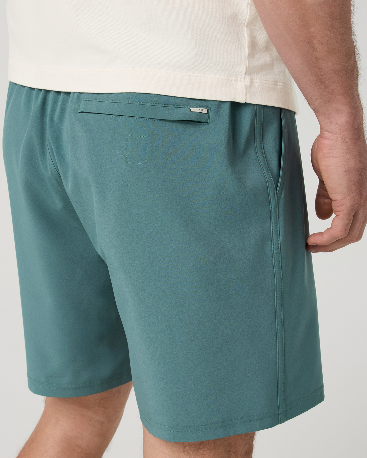 Vuori Banks Session Short Unlined 7