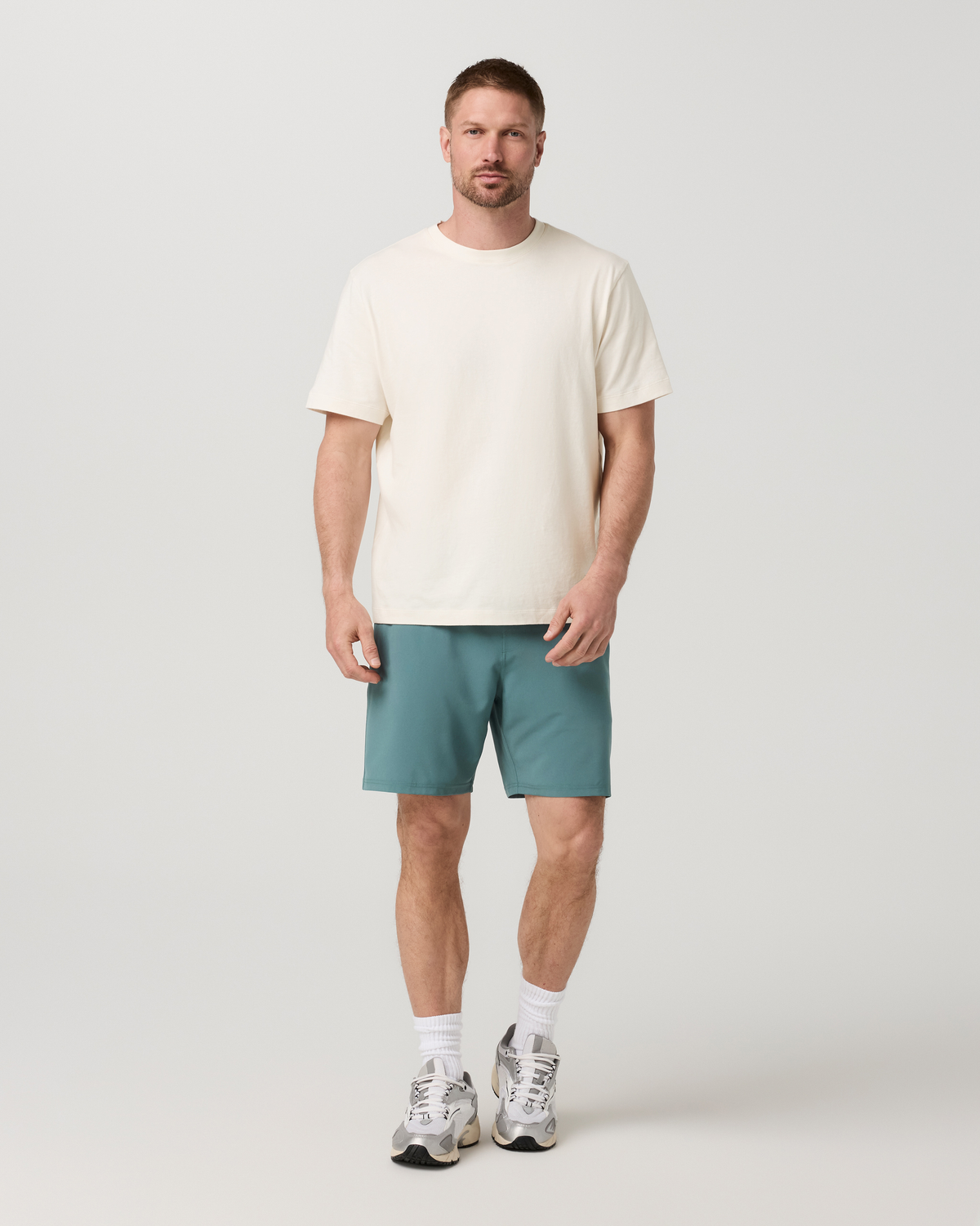 Vuori Banks Session Short Unlined 7