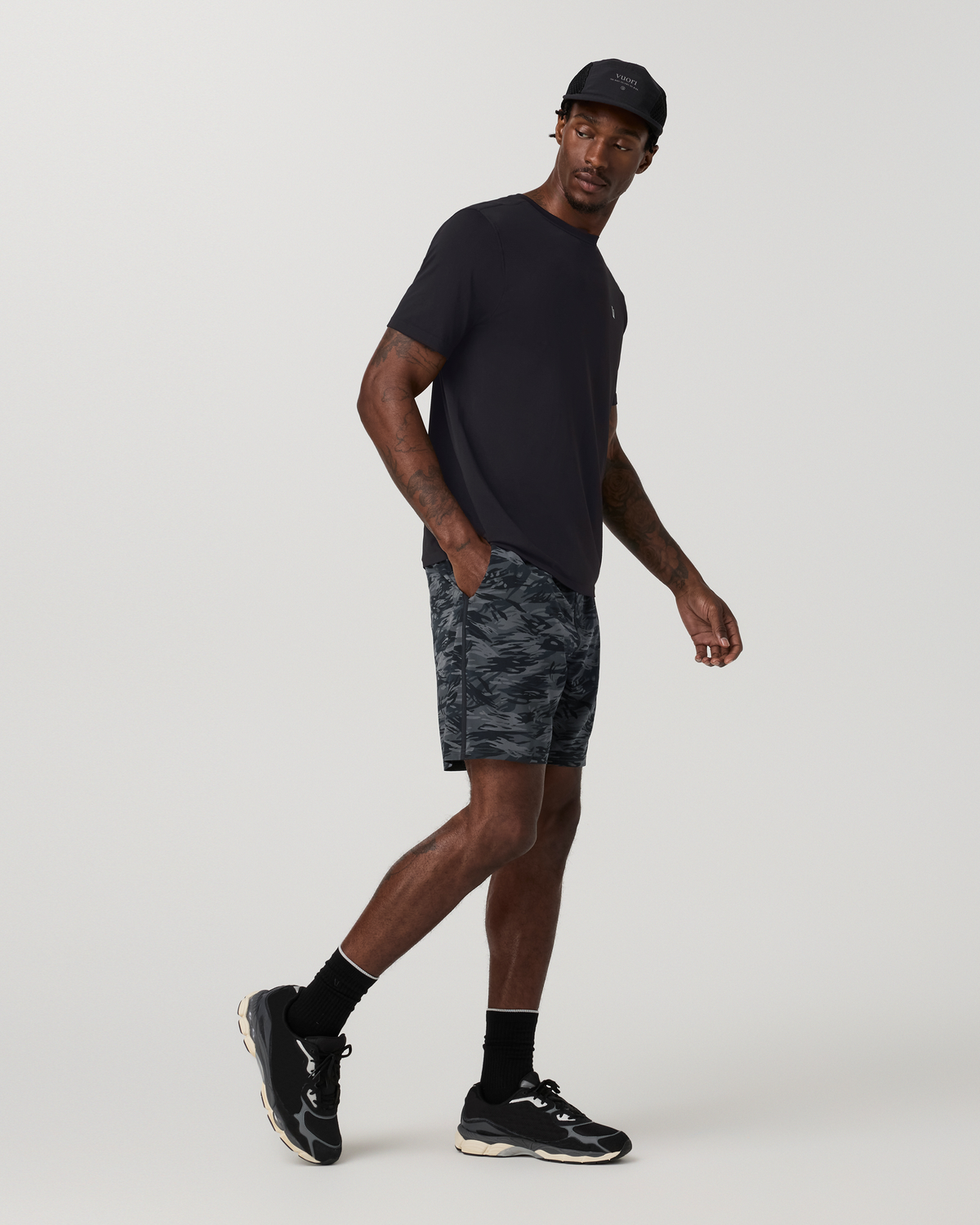 Vuori Banks Session Short Unlined 7