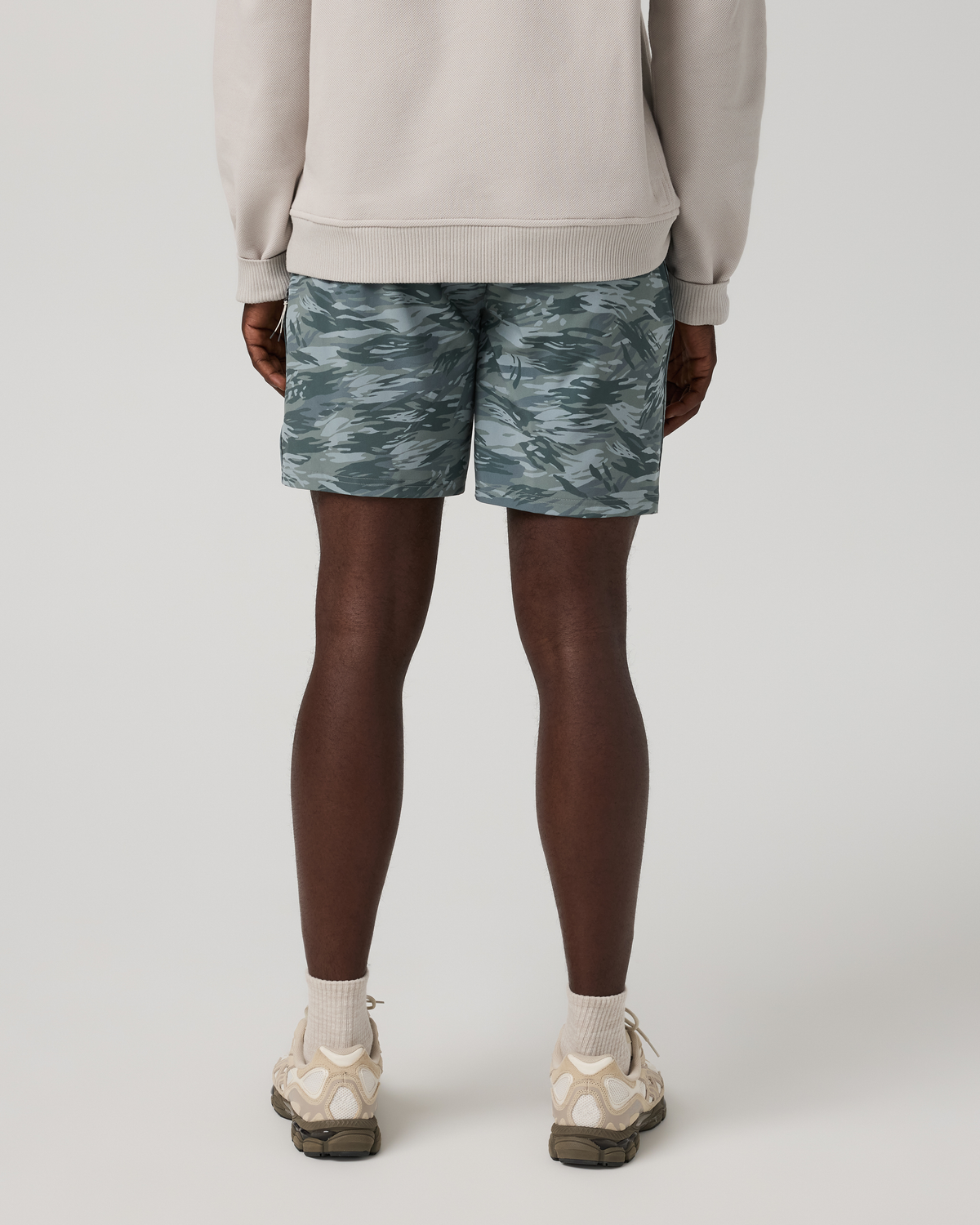 Vuori Banks Session Short Unlined 7