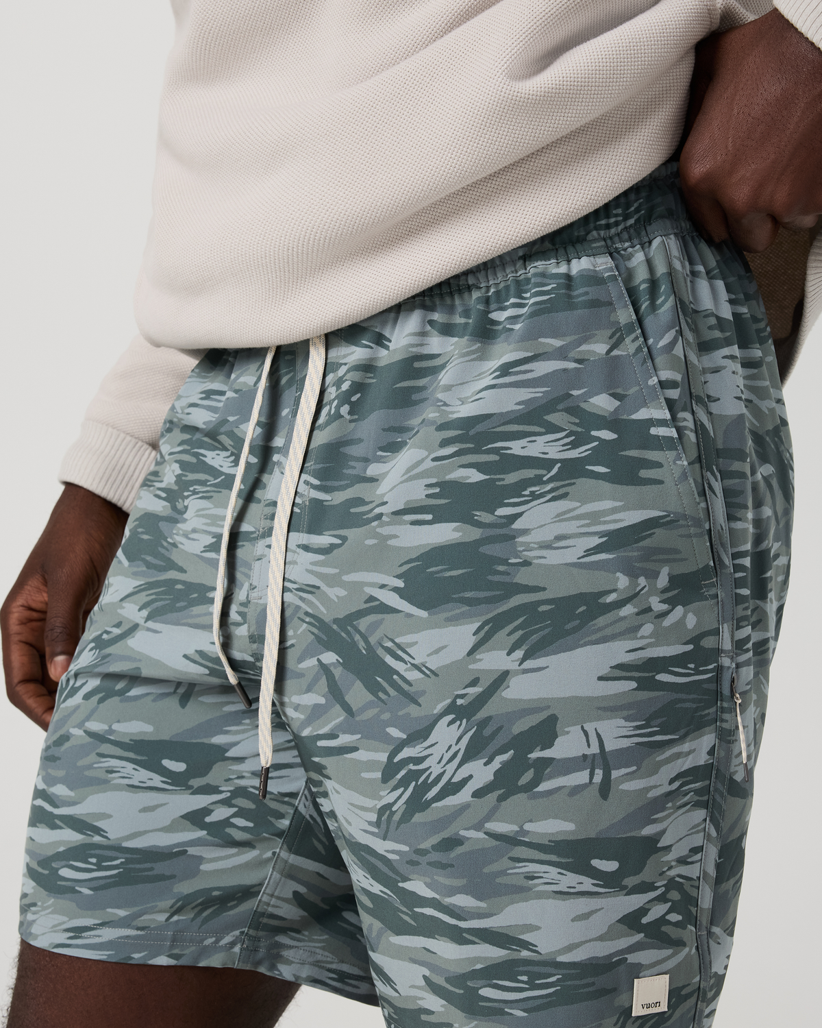 Vuori Banks Session Short Unlined 7