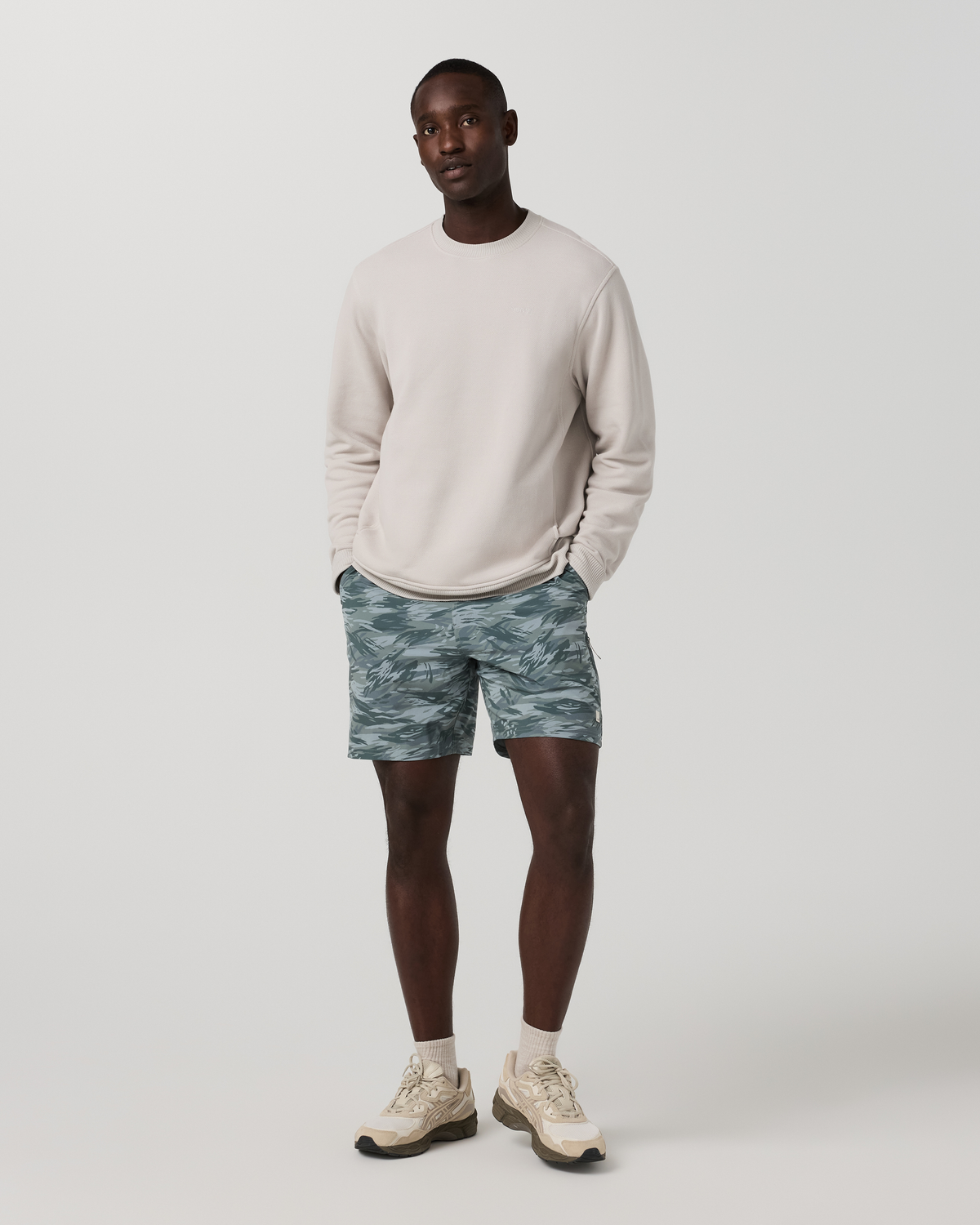Vuori Banks Session Short Unlined 7