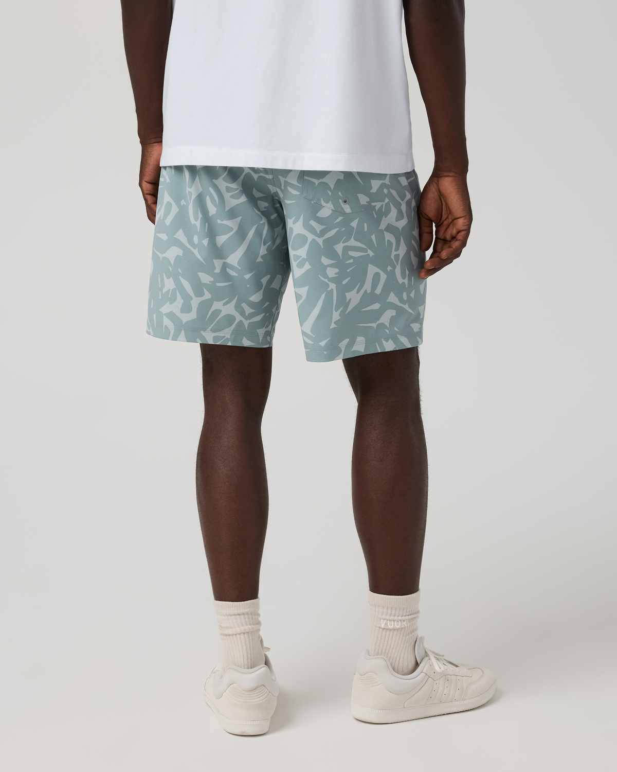 Vuori Kore Short Unlined 9