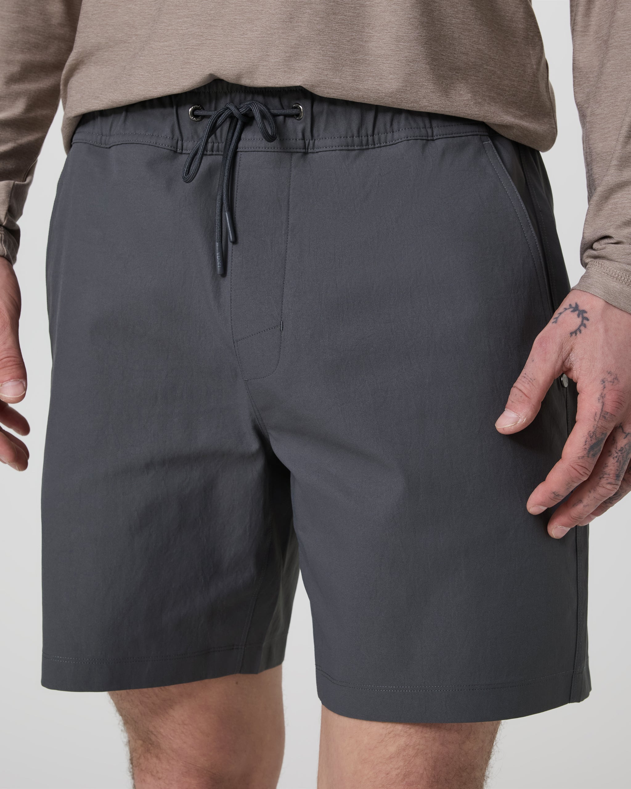 Vuori Cascade Crinkle Elastic Waist Short 8
