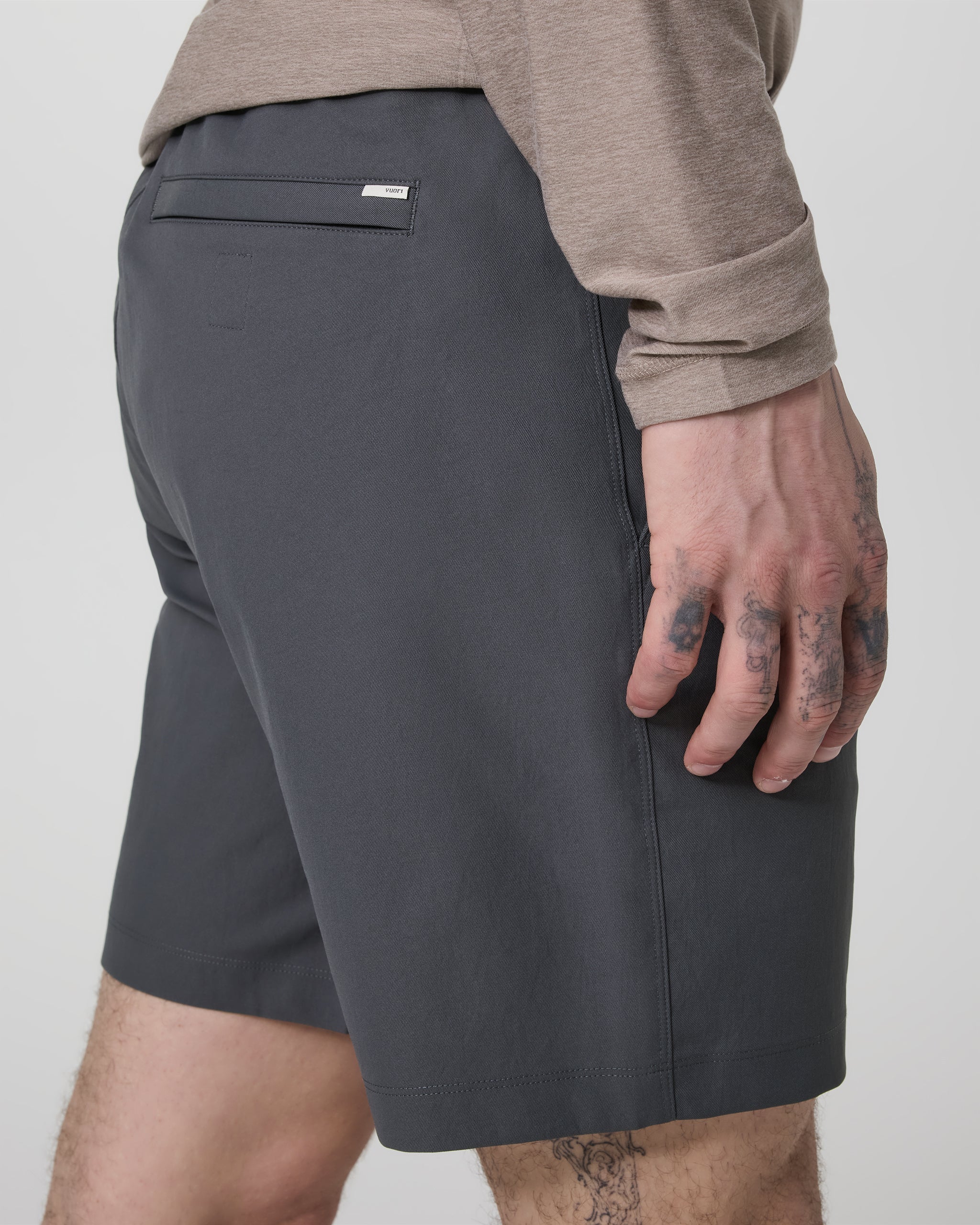 Vuori Cascade Crinkle Elastic Waist Short 8