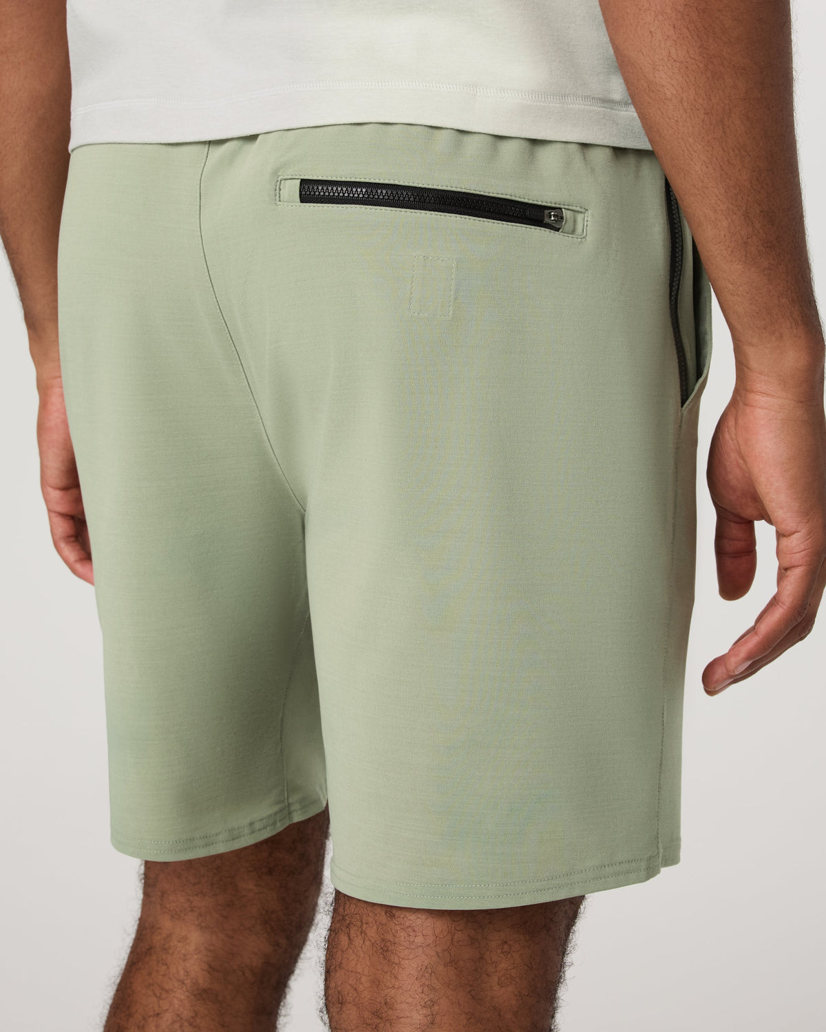 Vuori Elevate Kore Short Unlined 7