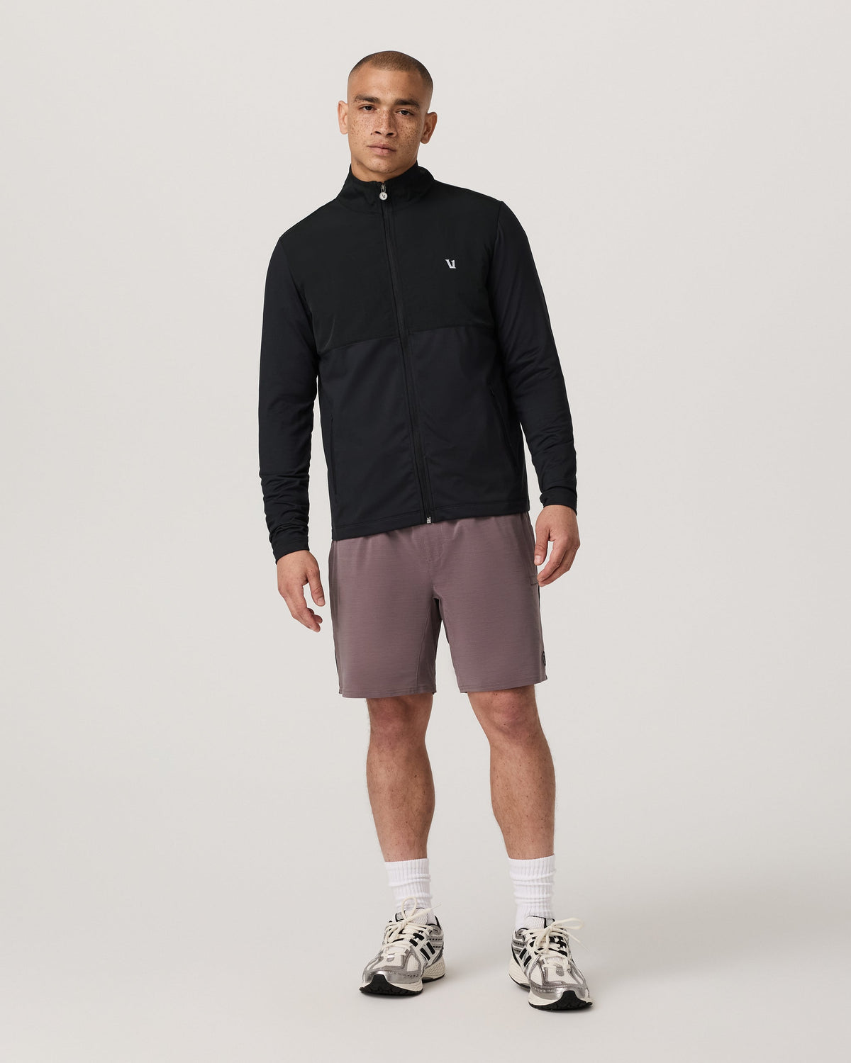 Vuori Elevate Kore Utility Short Lined 7