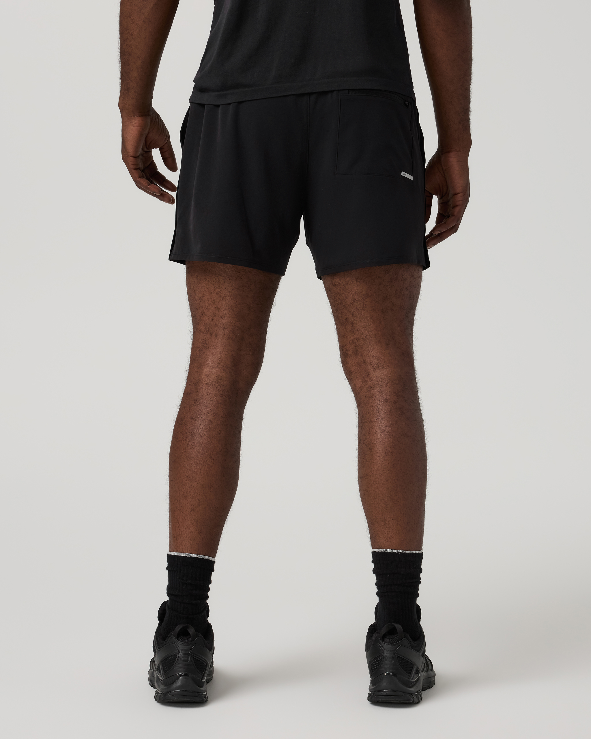 Vuori Course Short Lined 5
