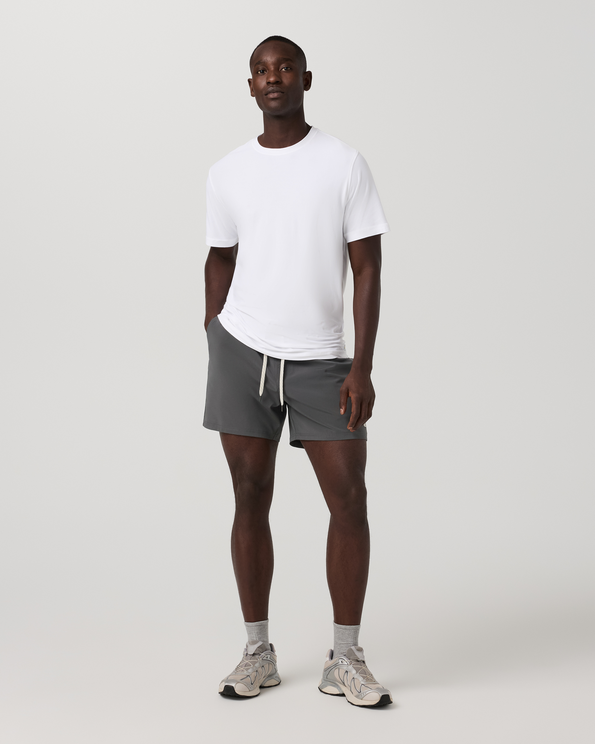 Vuori Banks Session Short Unlined 5