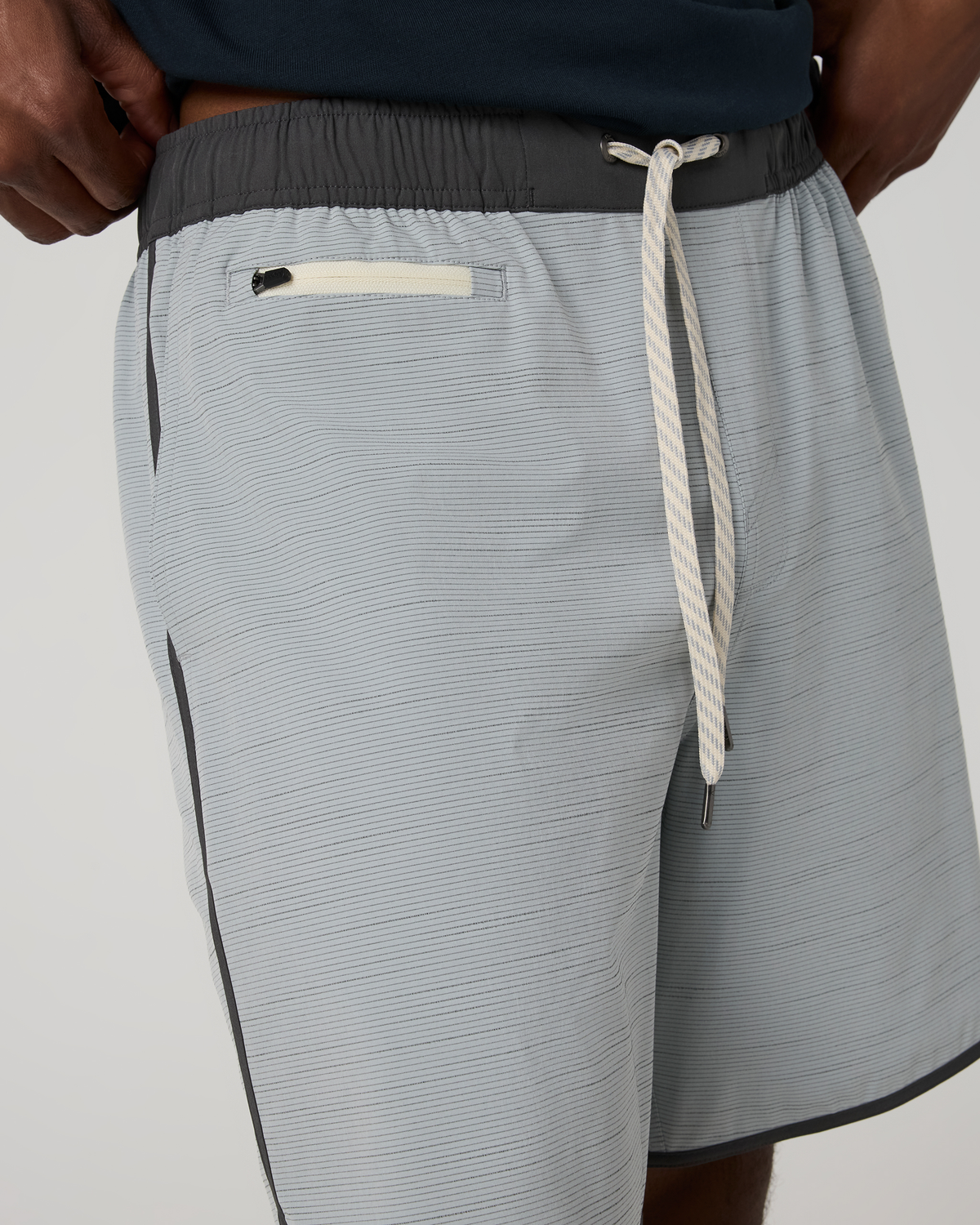 Vuori Banks Short Unlined 7