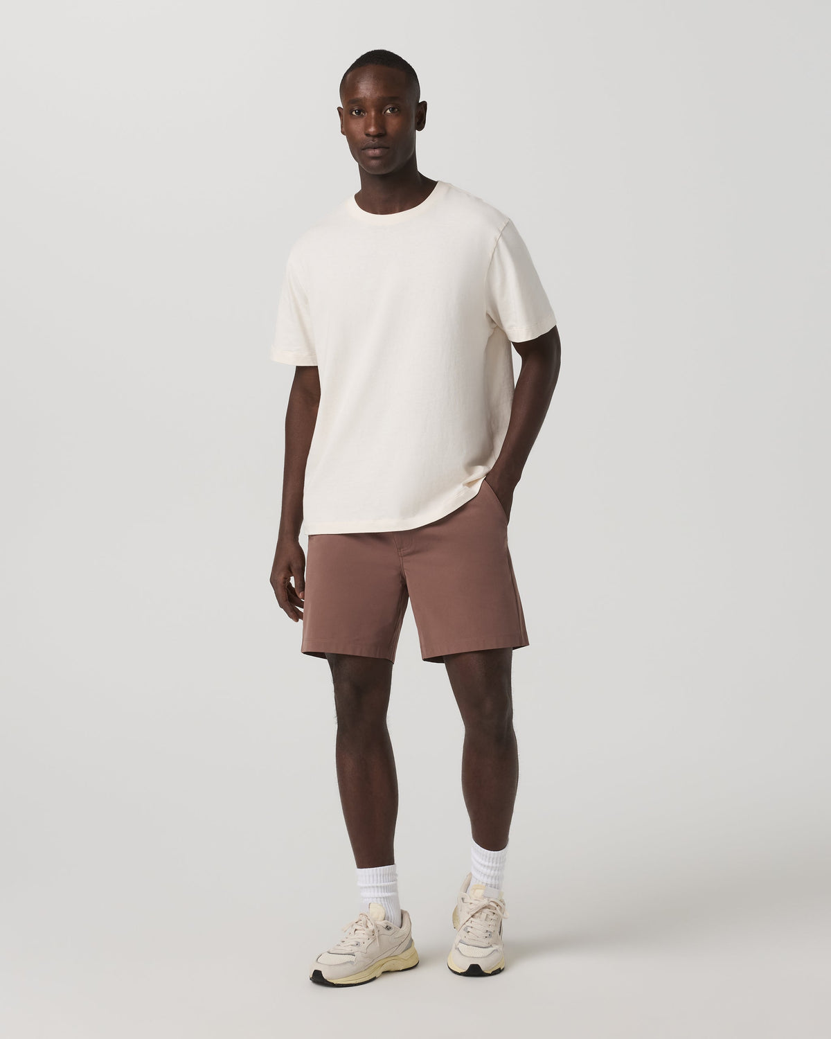 Vuori Meta Short 6