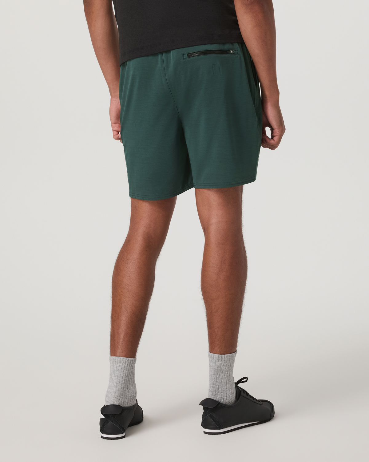 Vuori Elevate Kore Short Lined 7
