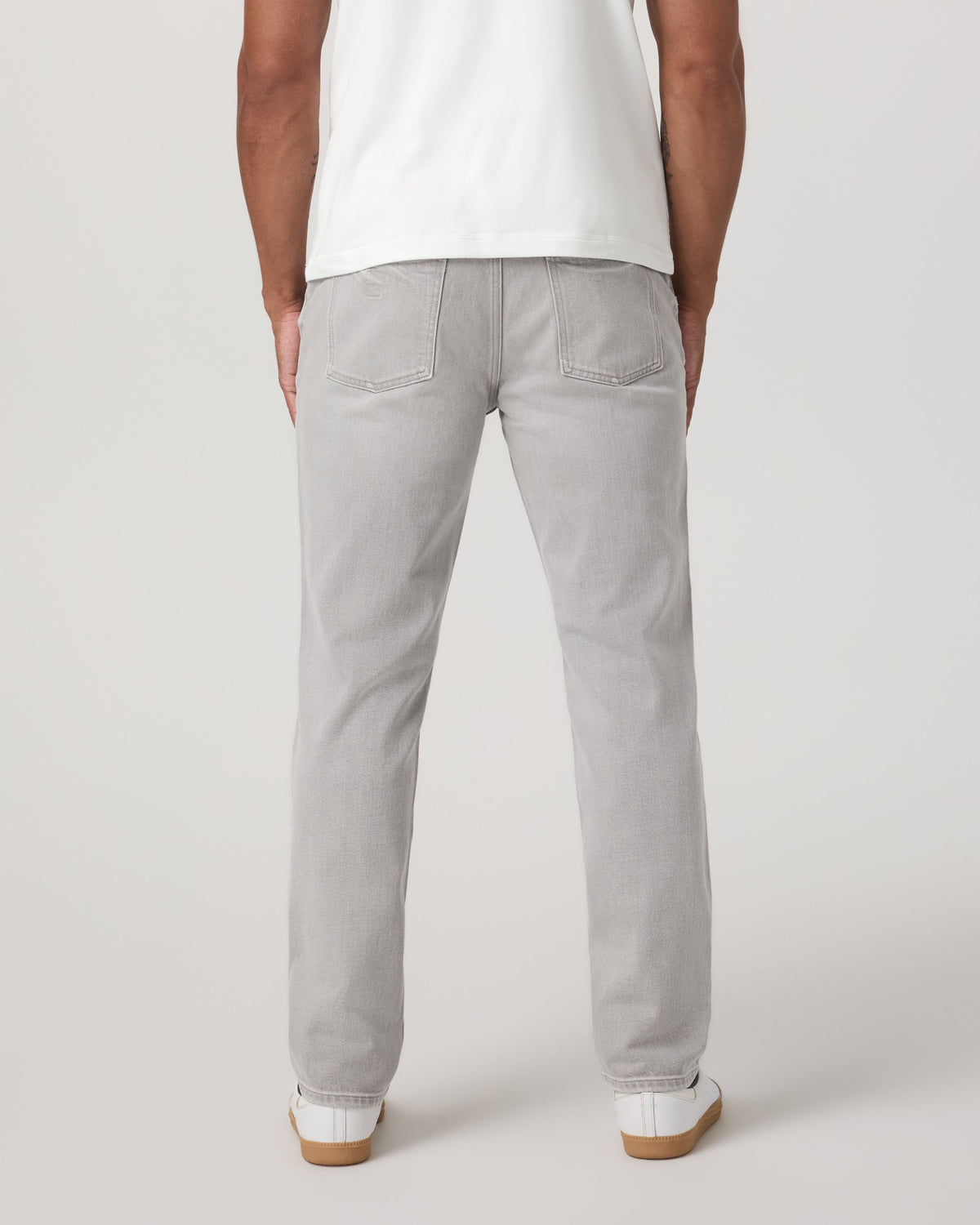 Vuori Vintage Jean Classic Fit 32