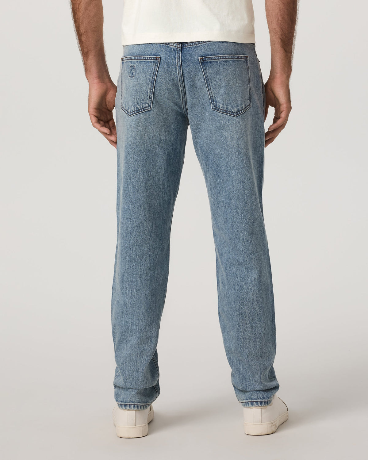 Vuori Vintage Jean Classic Fit 32
