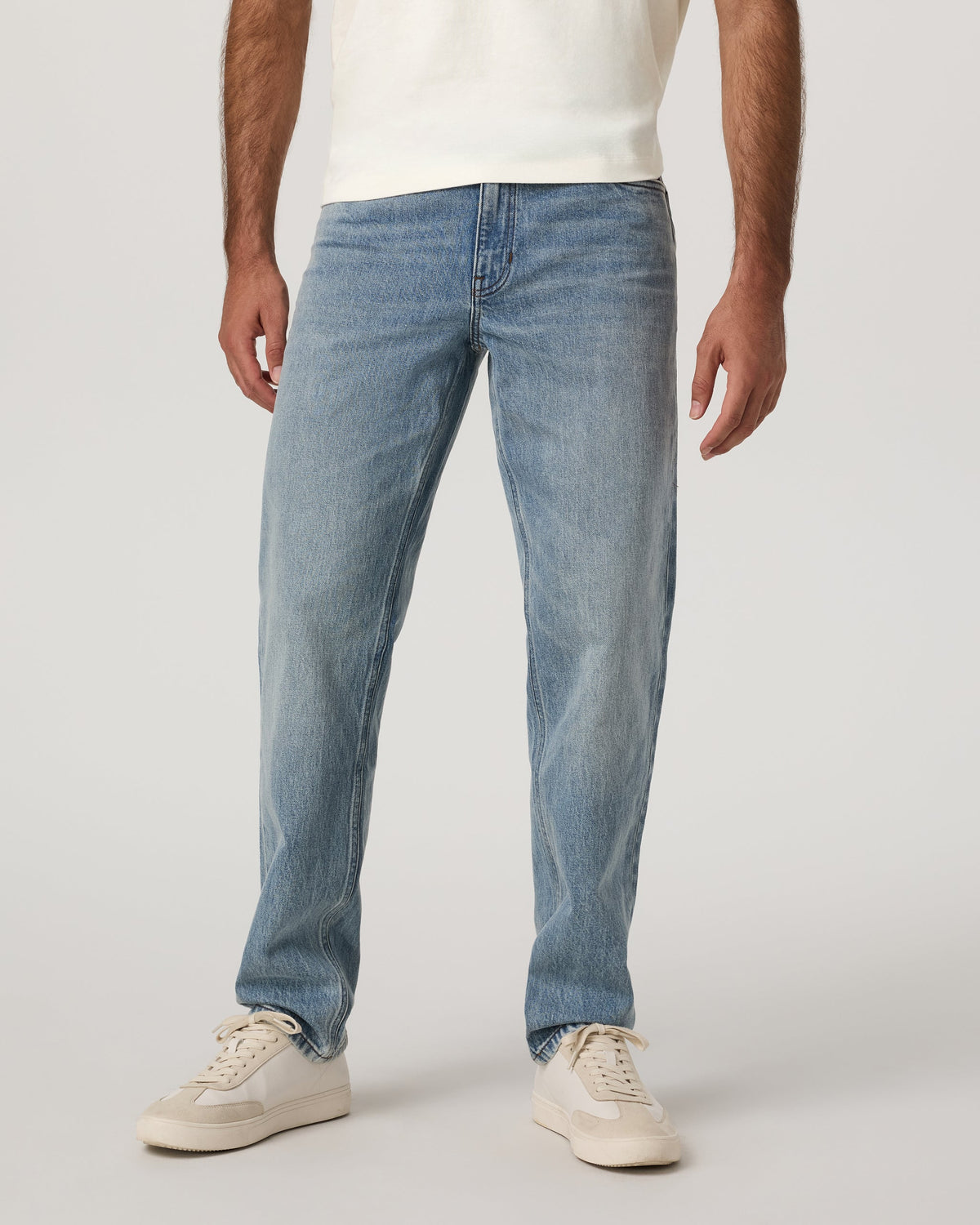 Vuori Vintage Jean Classic Fit 32