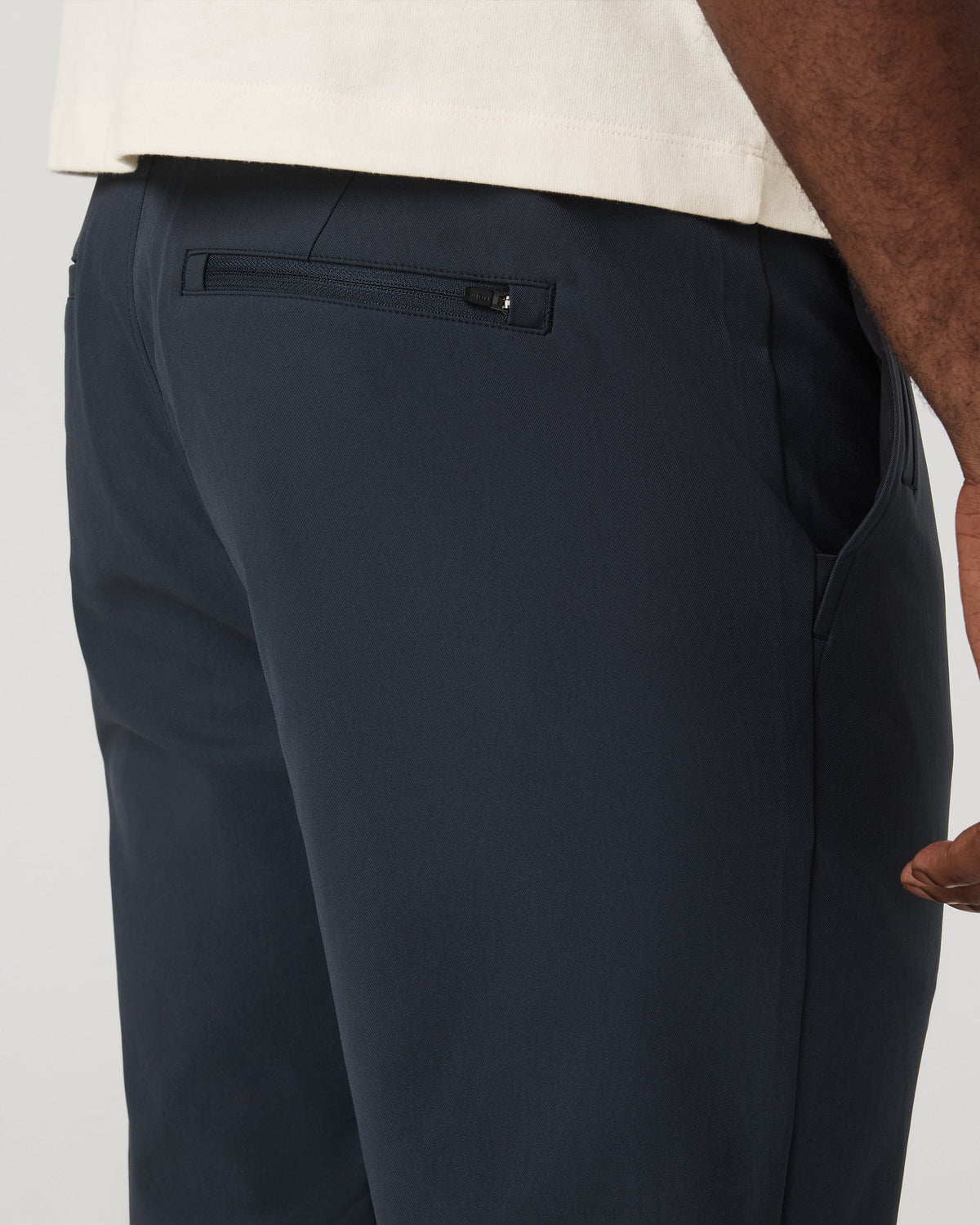 Vuori Cascade Tech Chino Pant Classic Fit 30