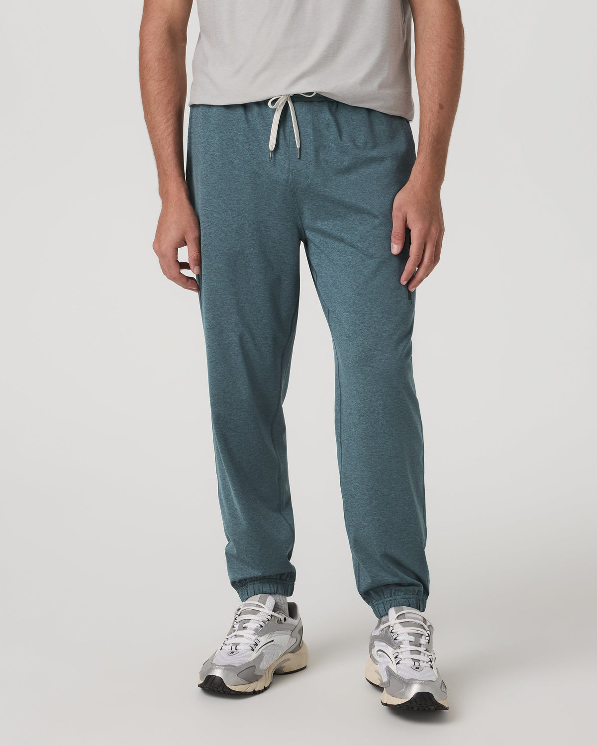 Vuori Sunday Performance Sweatpant