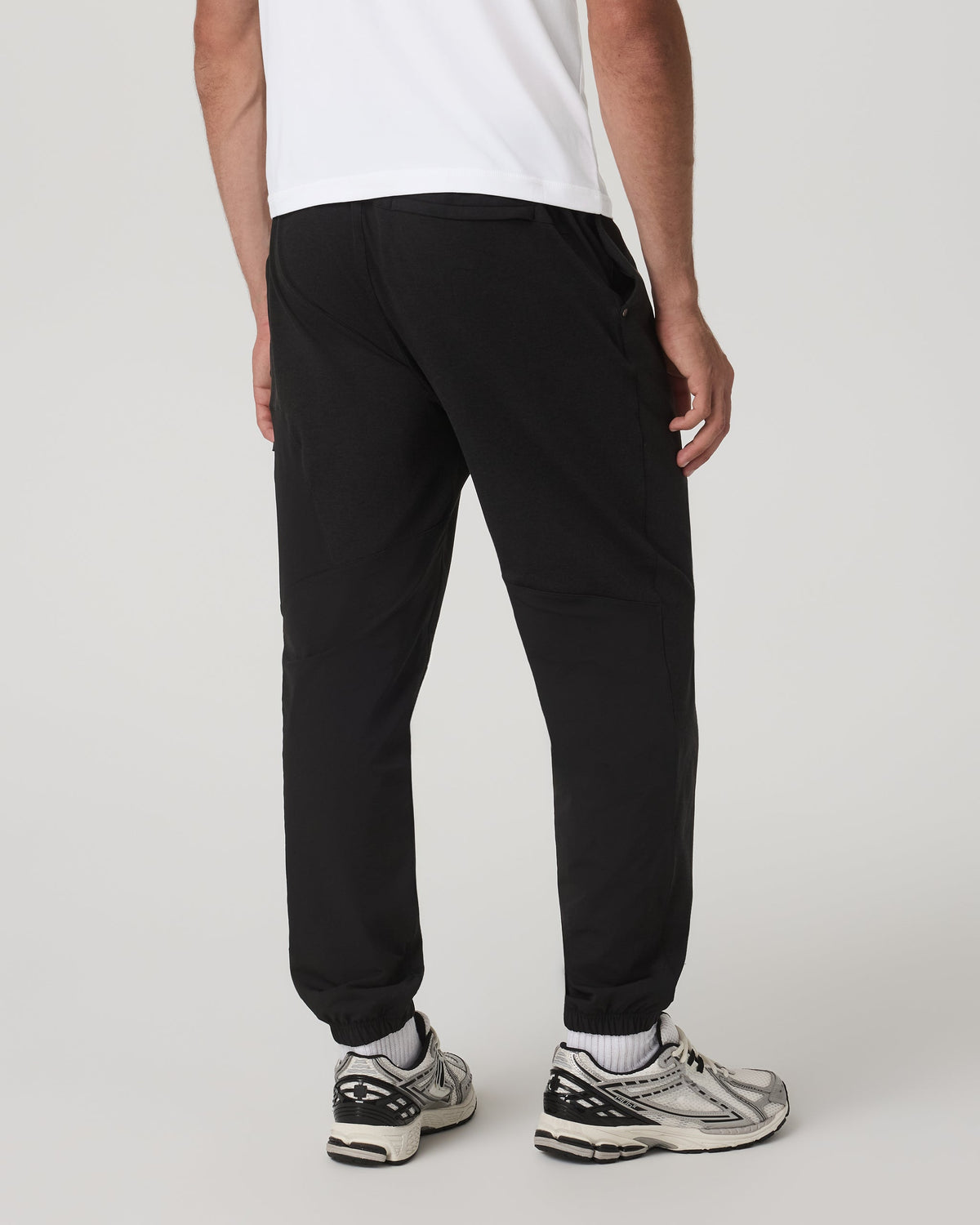 Vuori Coronado Mixed Media Sweatpant 28