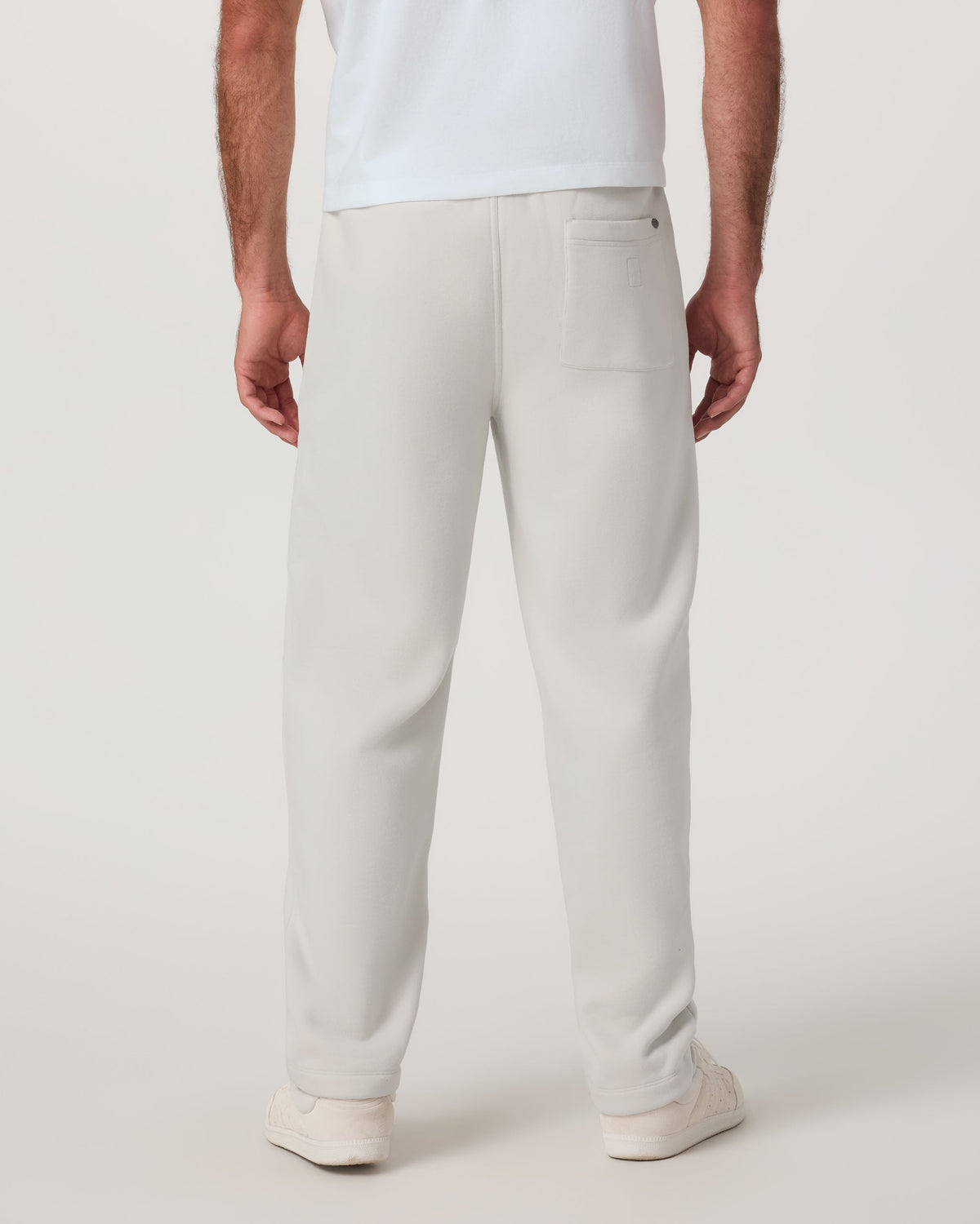 Vuori Seaside Straight Leg Sweatpant 30