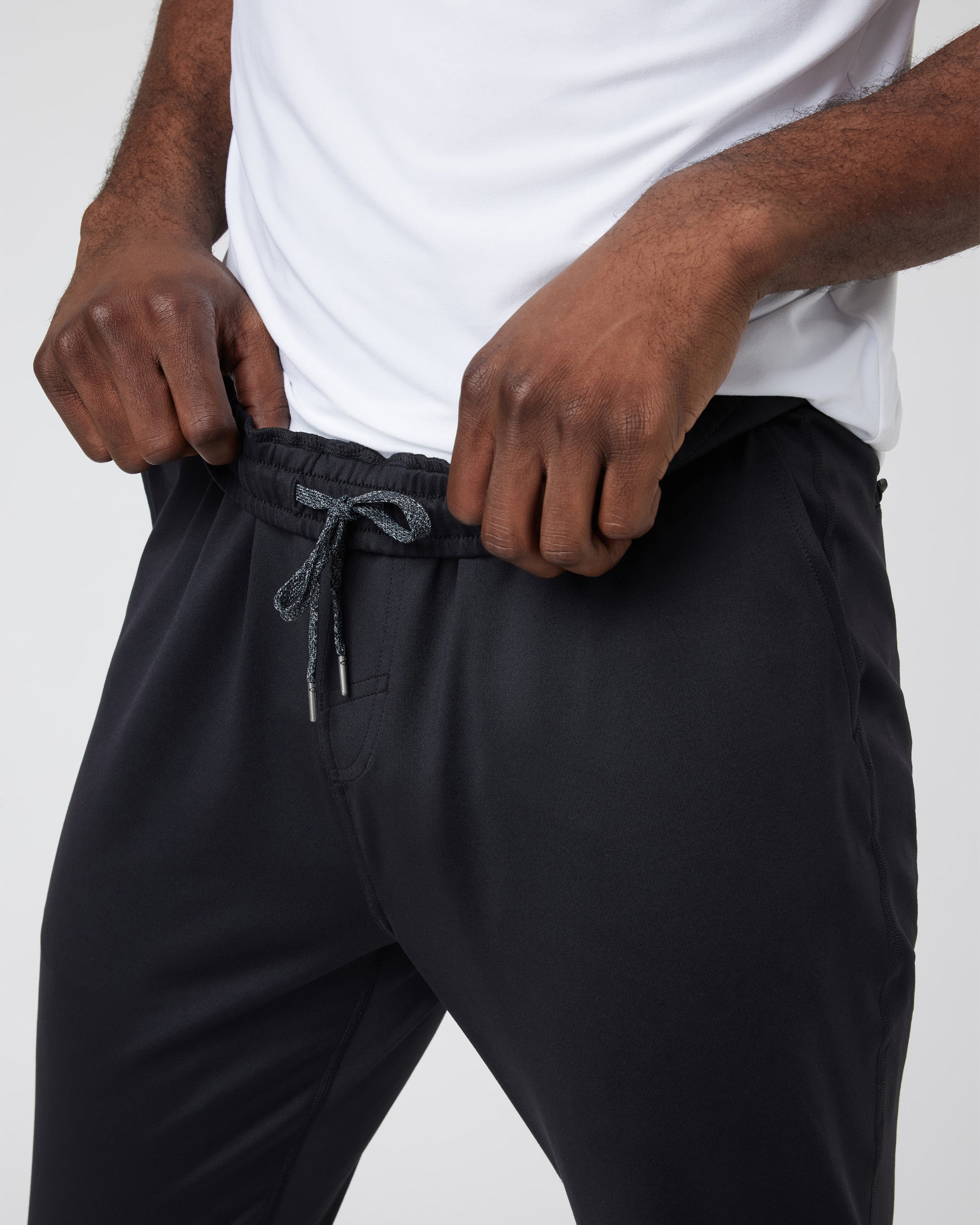 Vuori Sunday Performance Track Pant