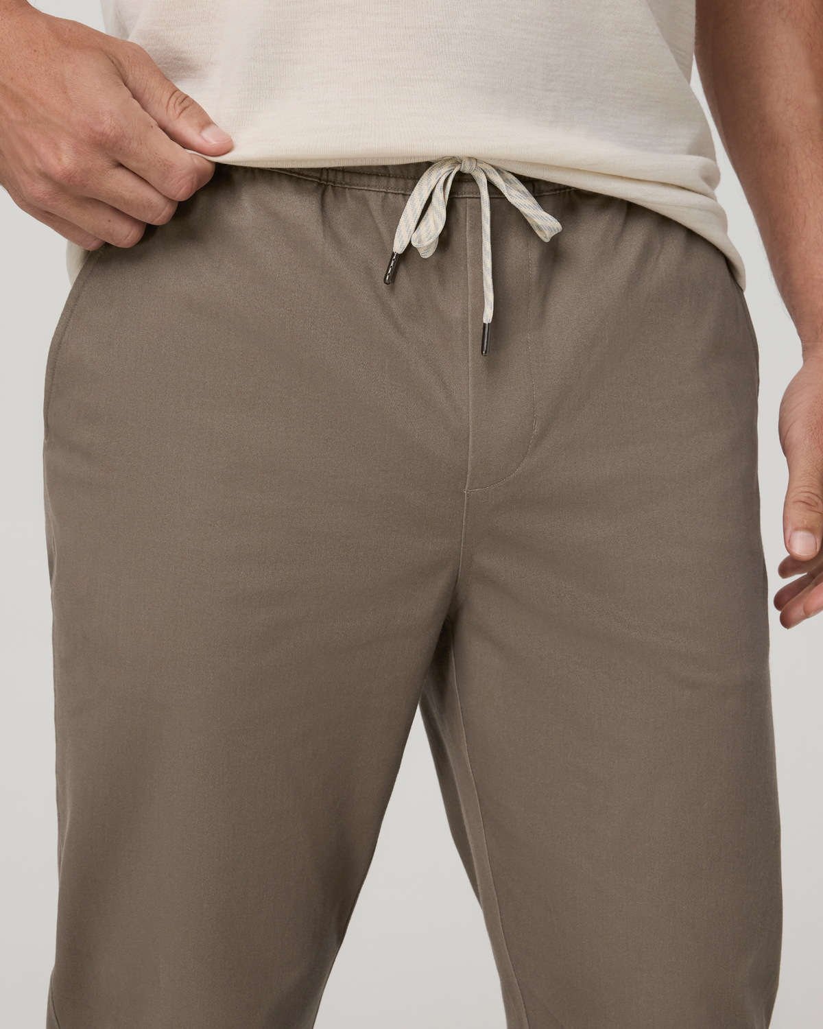 Vuori Fletcher Elastic Waist Pant Athletic Slim Fit 30