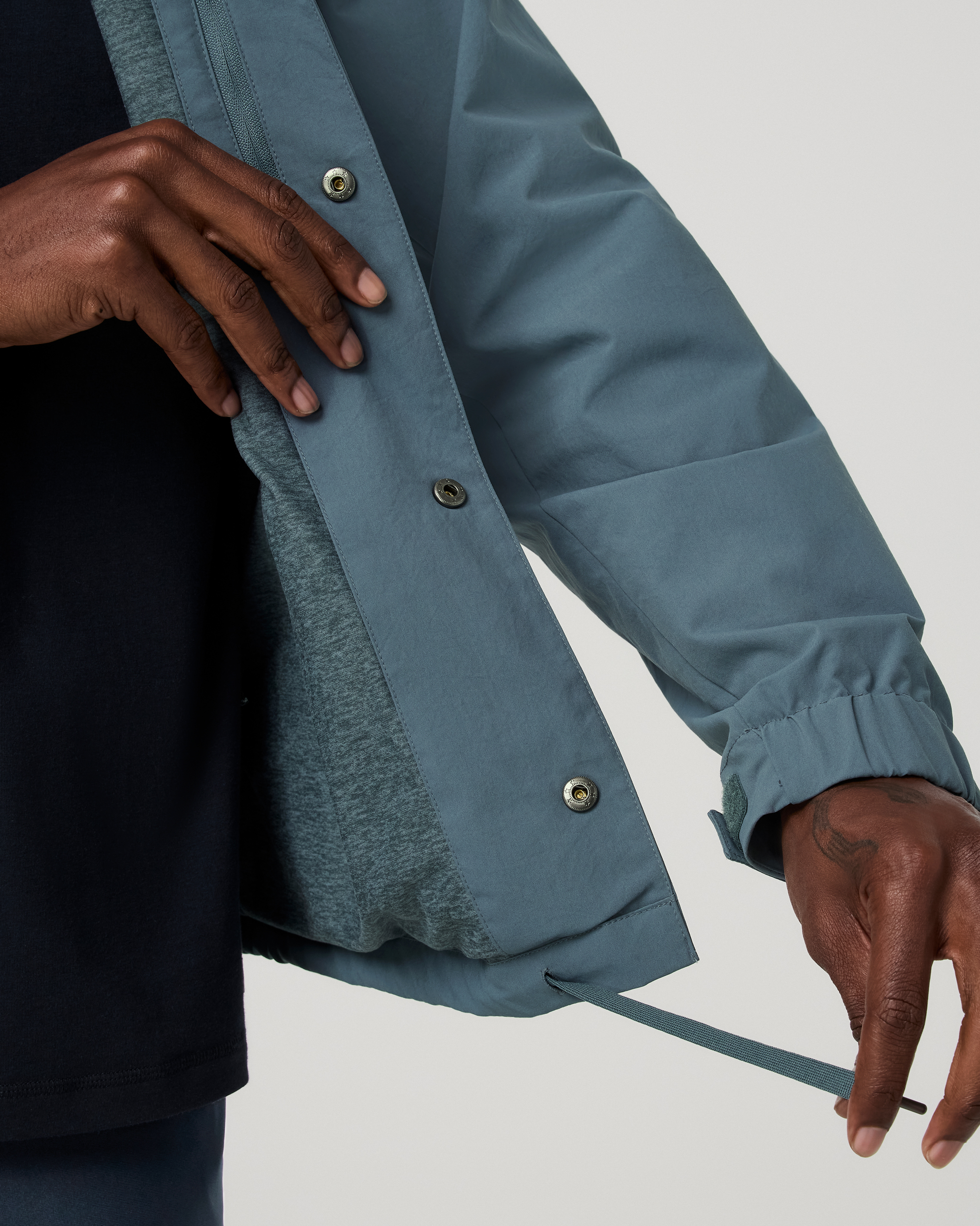 Vuori V1 Coach Jacket