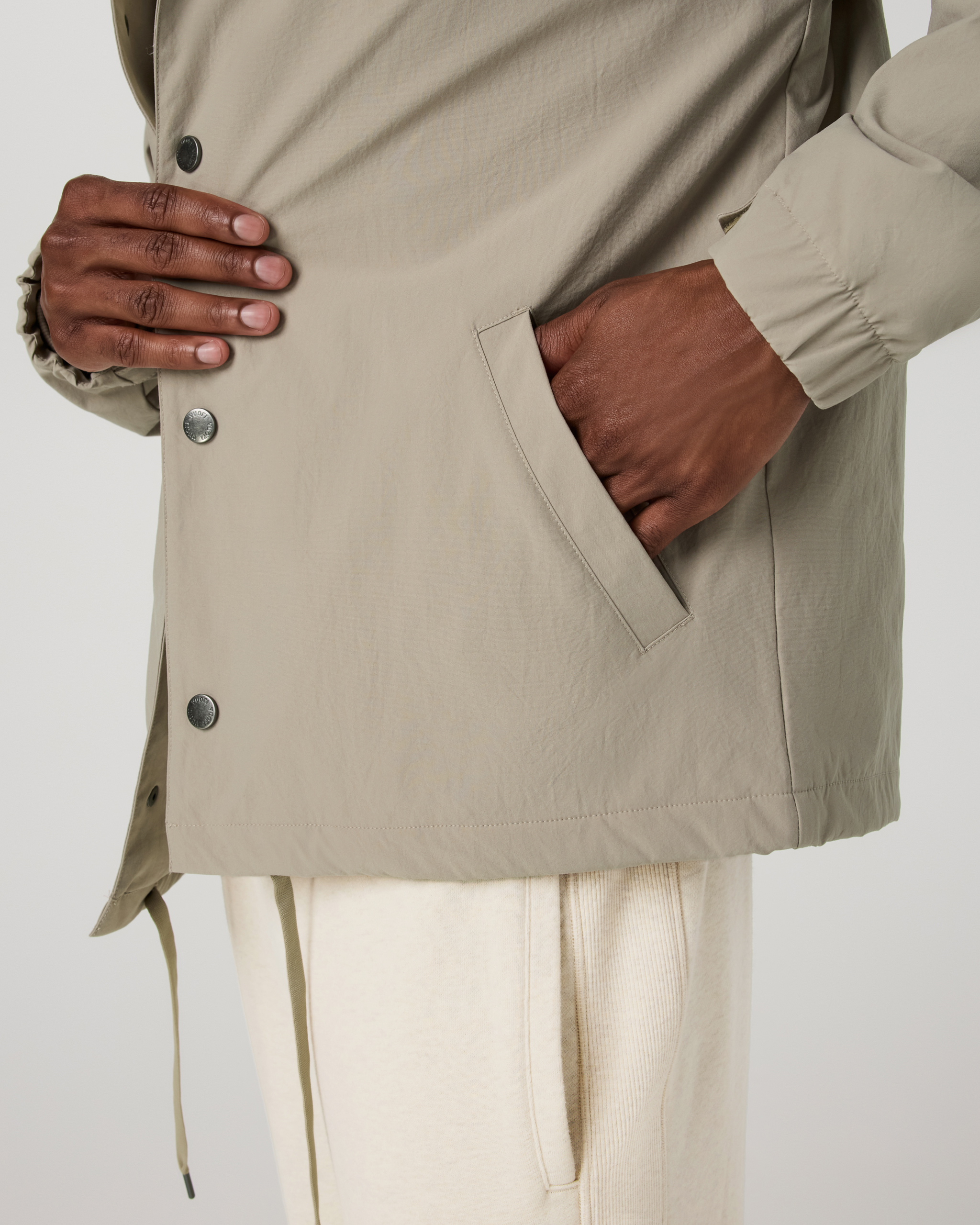 Vuori V1 Coach Jacket