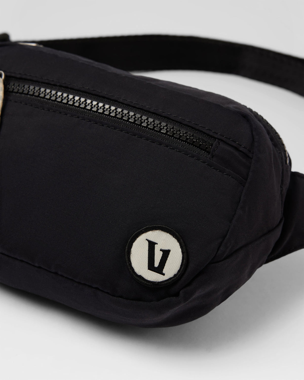 Vuori Hip Pack