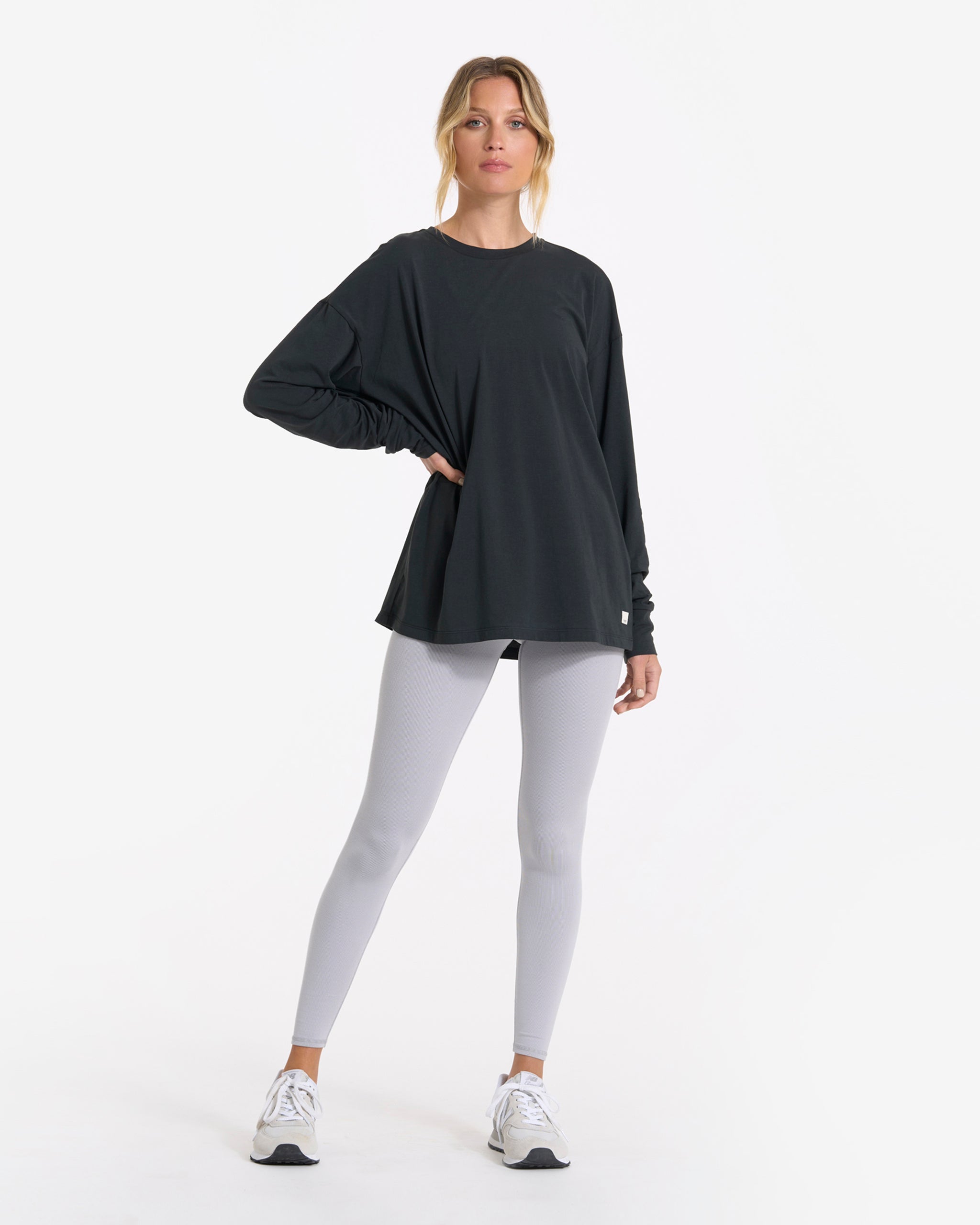 Vuori Longsleeve Feather Tee