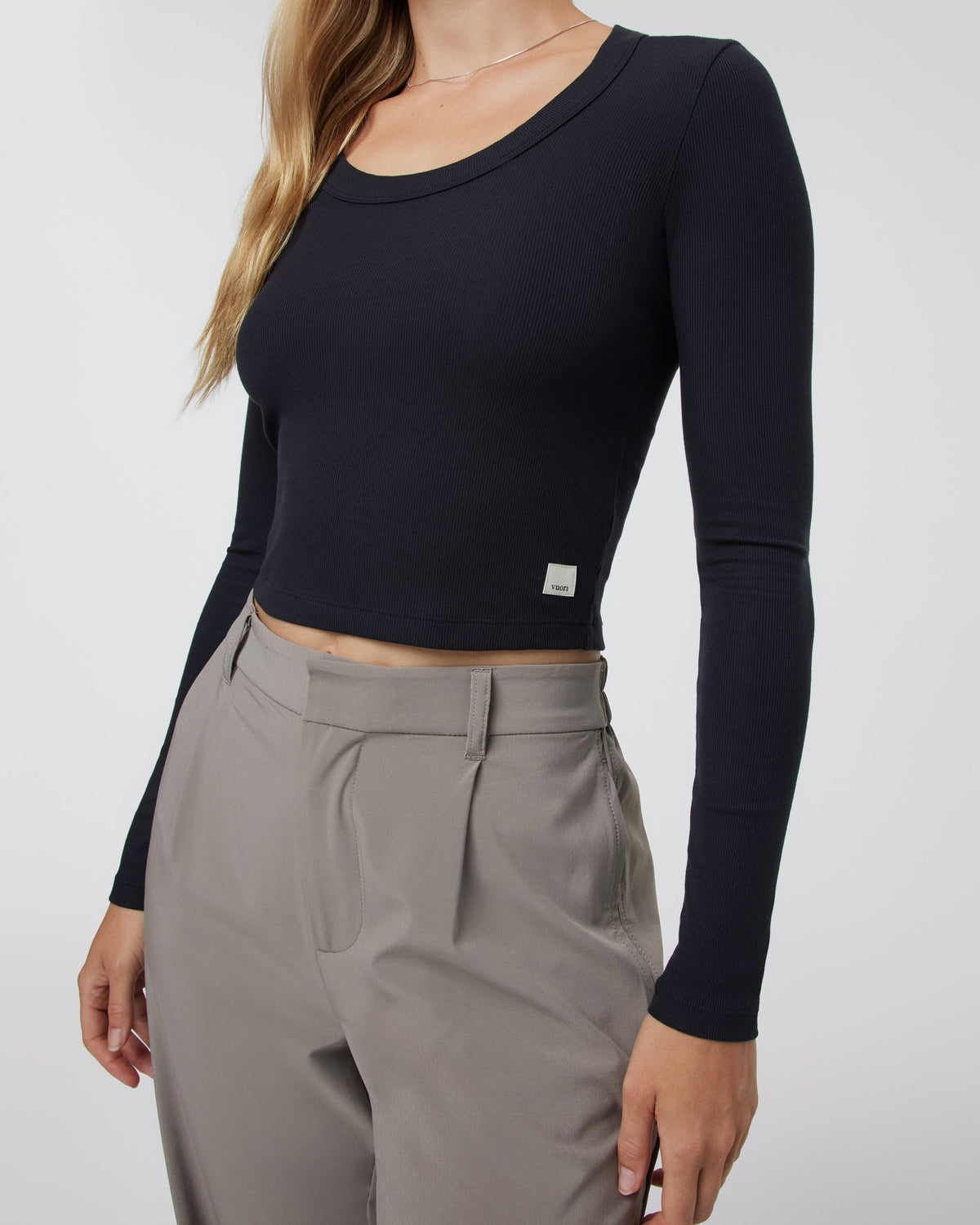 Vuori Long Sleeve Pose Scoop Tee