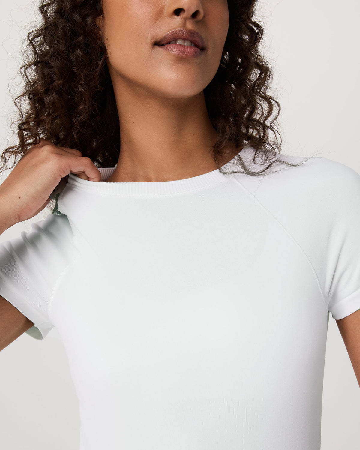 Vuori Short Sleeve Seamless Surge Tee