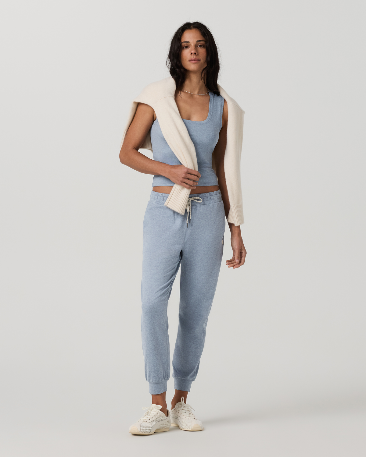 Vuori Halo Essential Scoop Tank