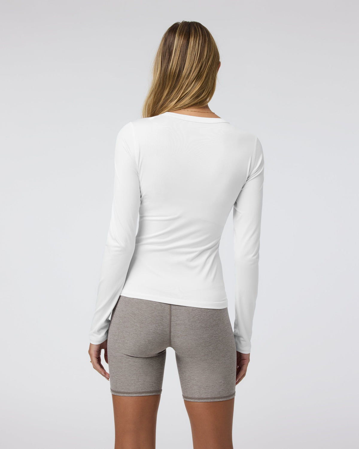 Vuori Long Sleeve Lux Crew Tee