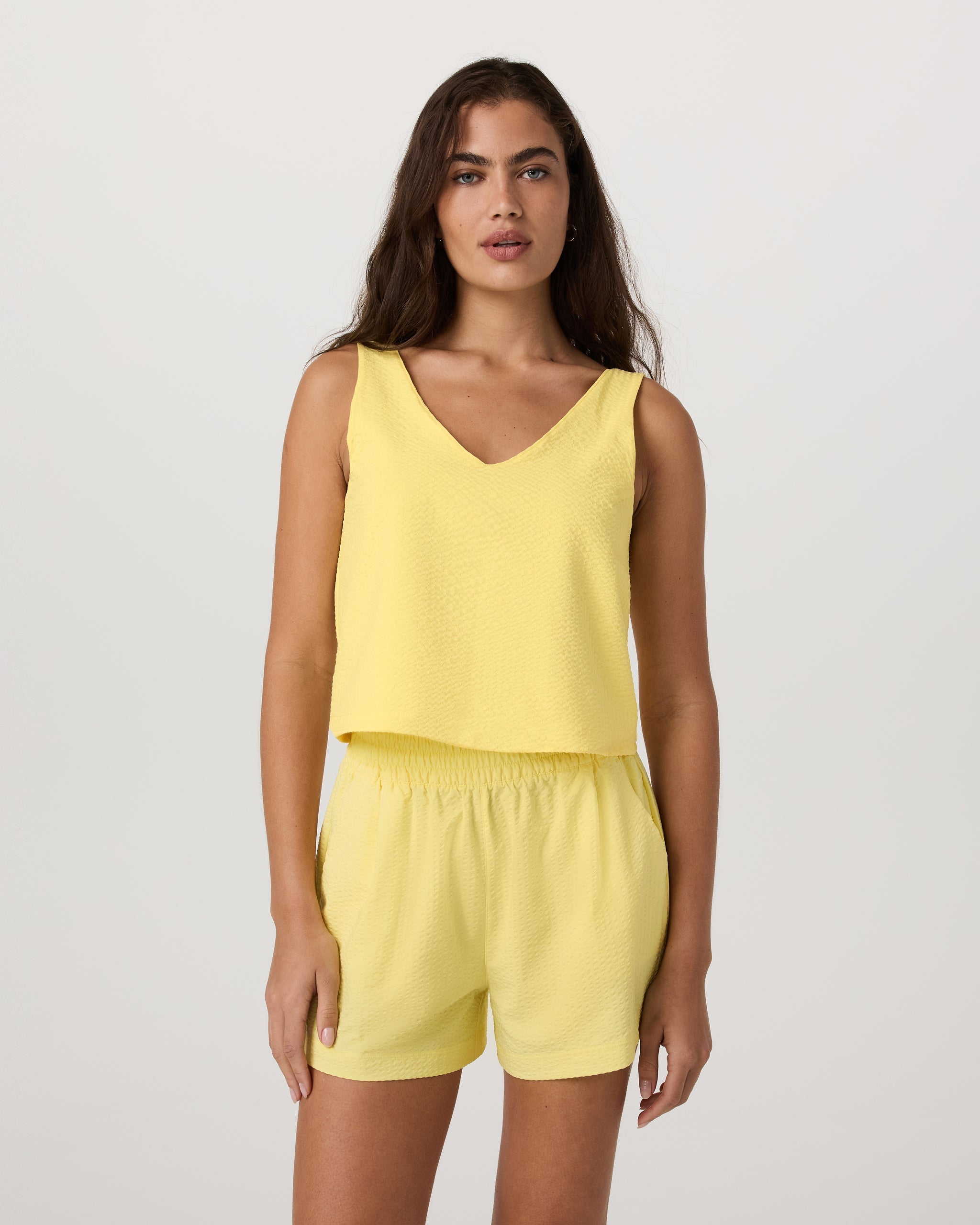 Vuori Villa Textured Crop Tank