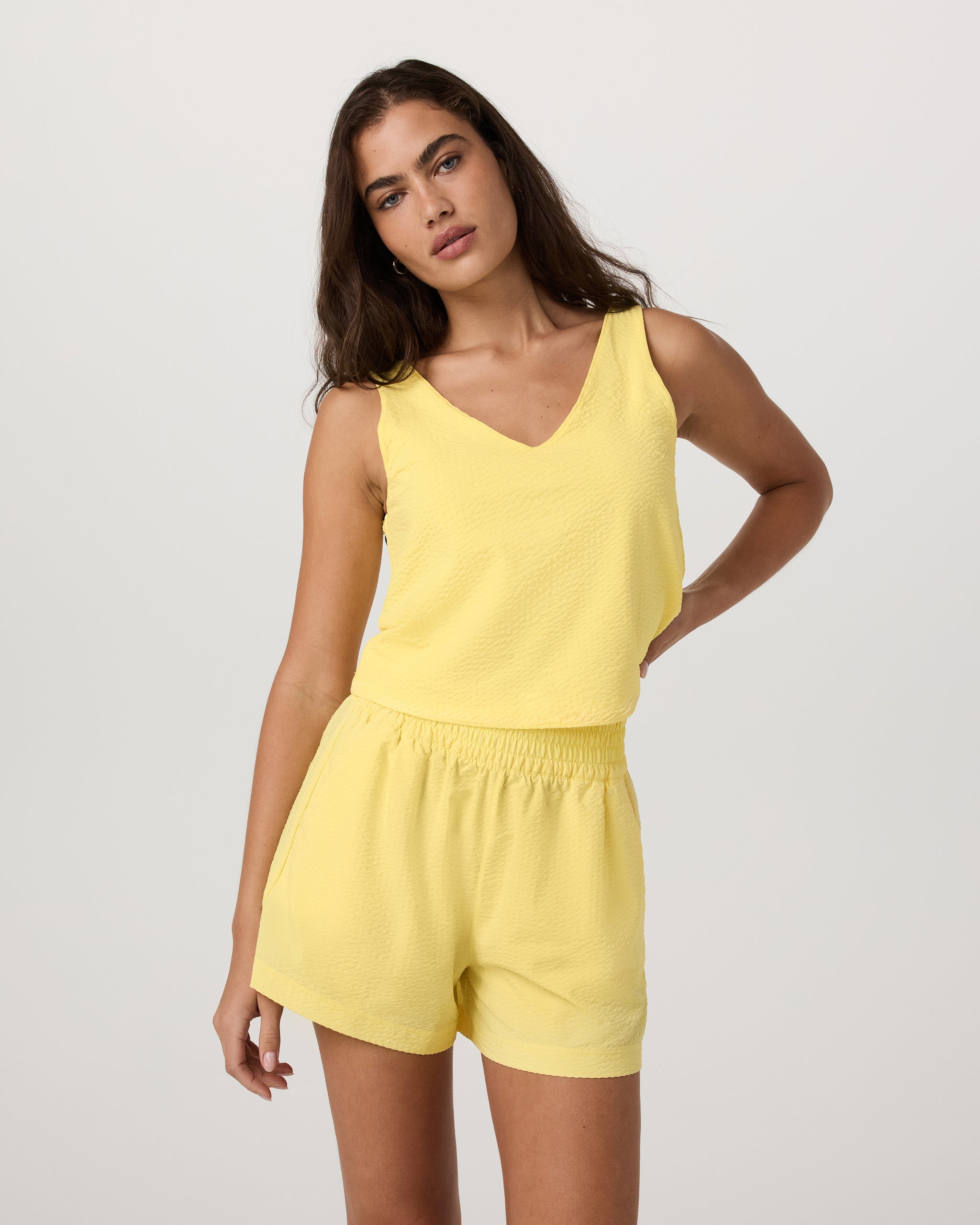 Vuori Villa Textured Crop Tank