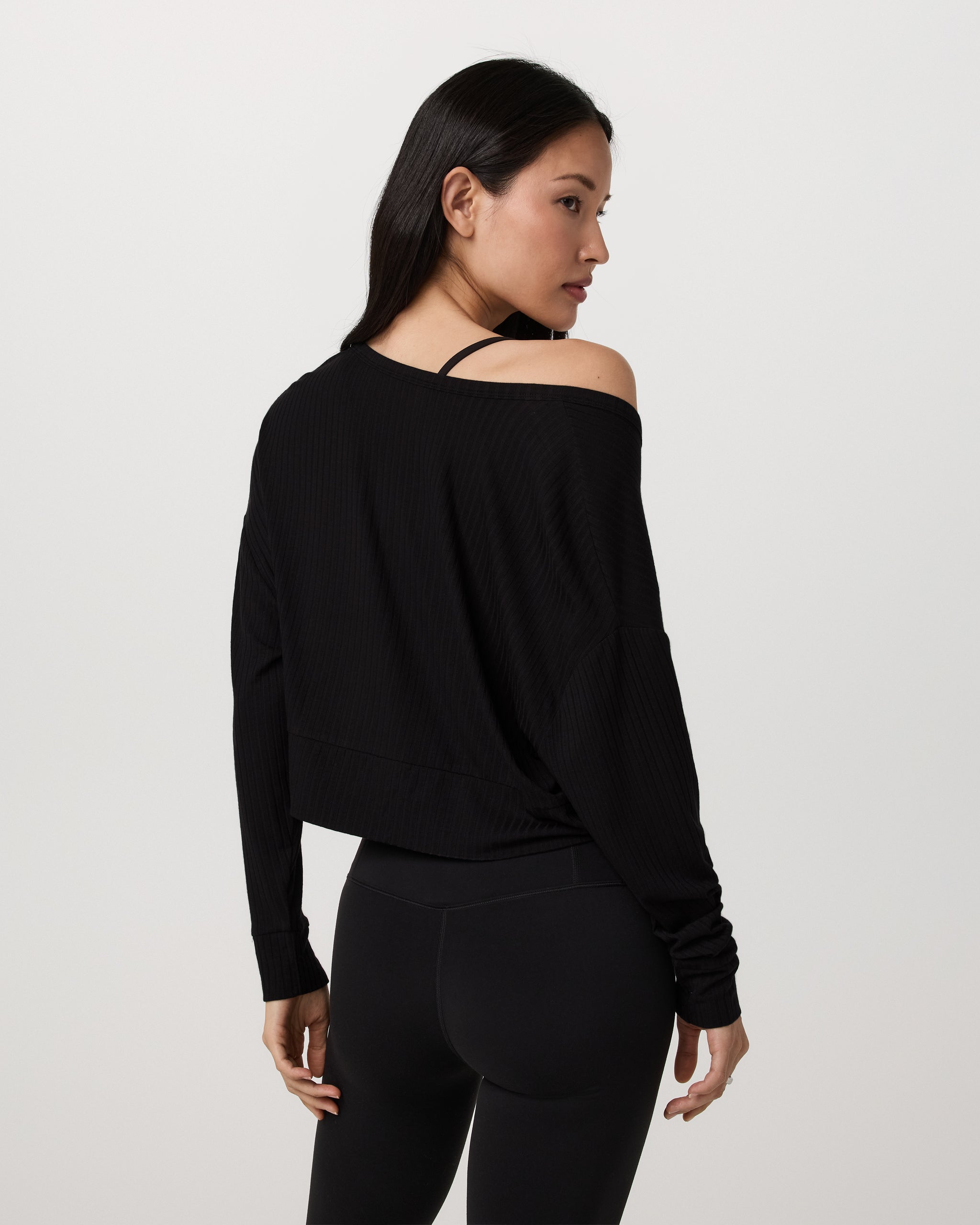 Vuori Long Sleeve Twist Top