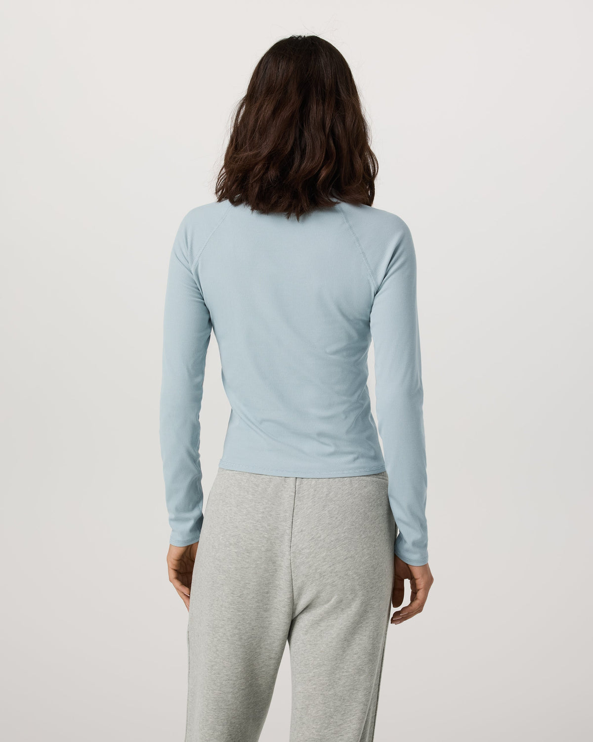 Vuori Long Sleeve Pose Crew