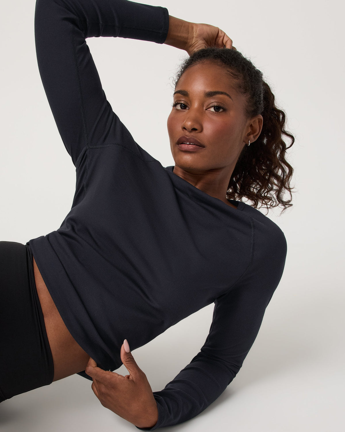 Vuori Long Sleeve Pose Crew