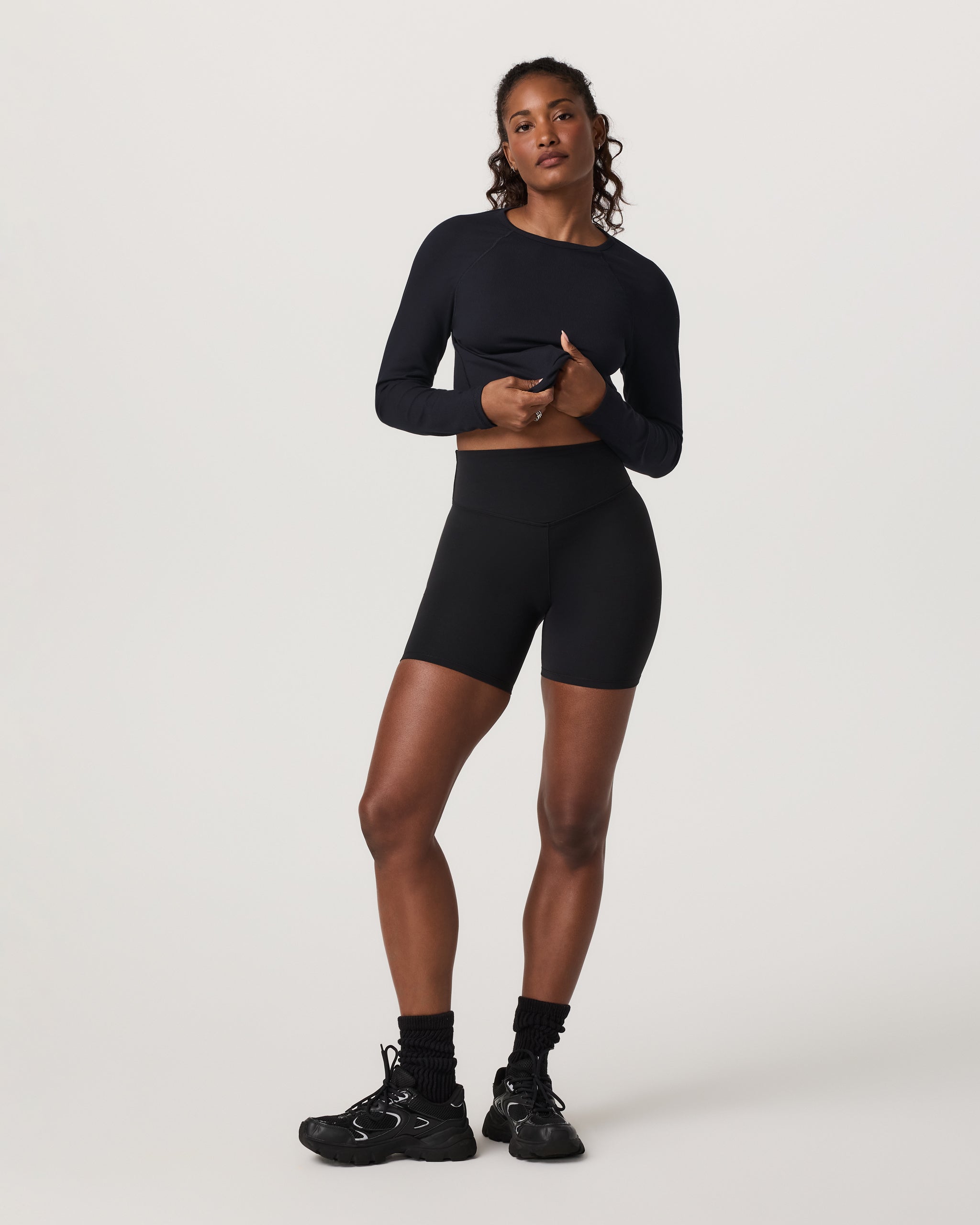 Vuori Long Sleeve Pose Crew