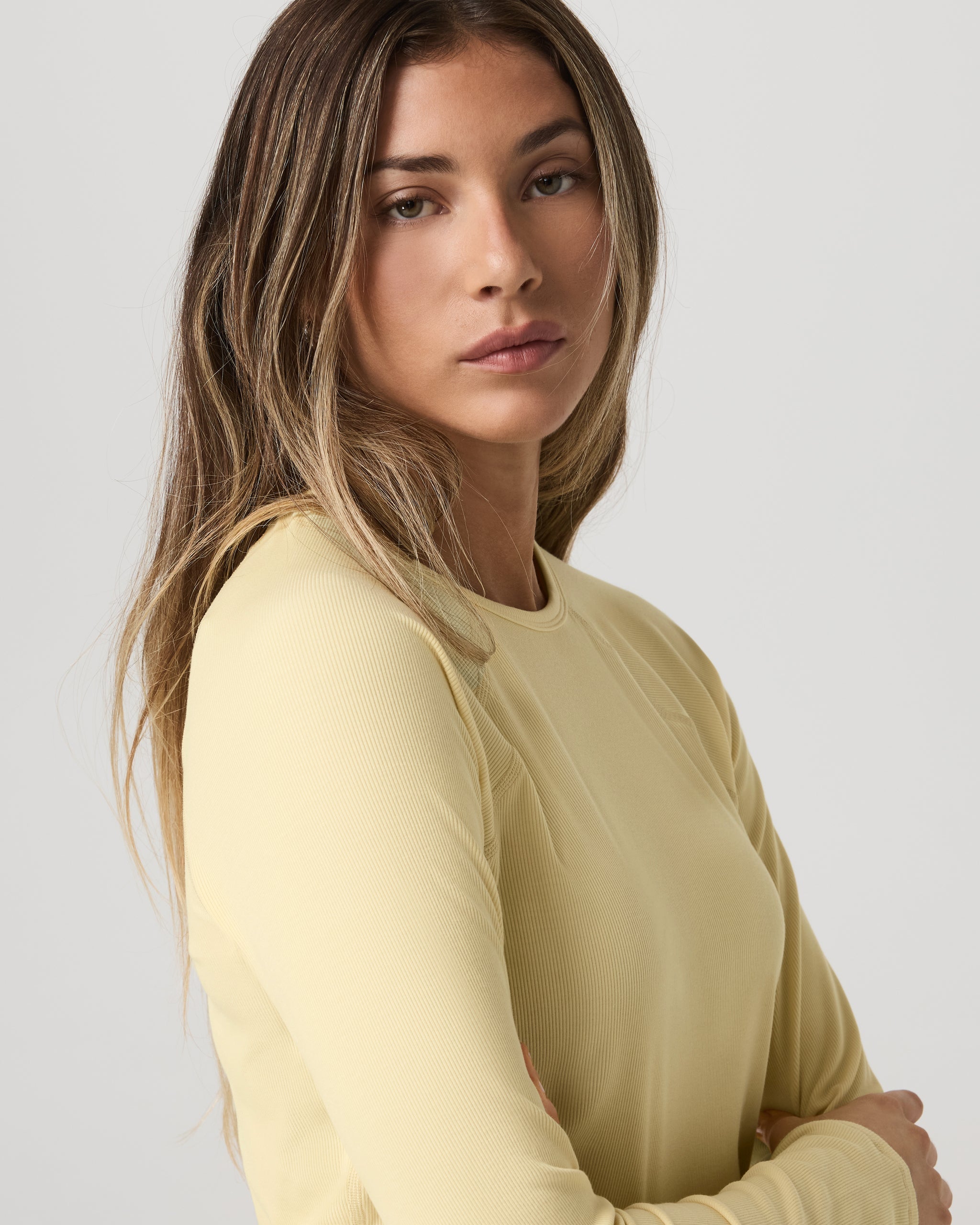 Vuori Long Sleeve Pose Crew