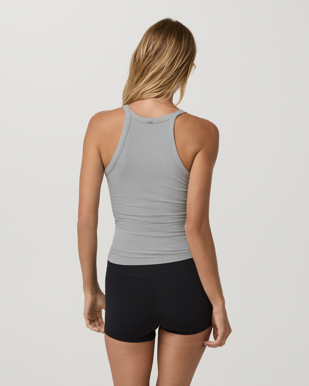 Vuori Cove Layering Tank
